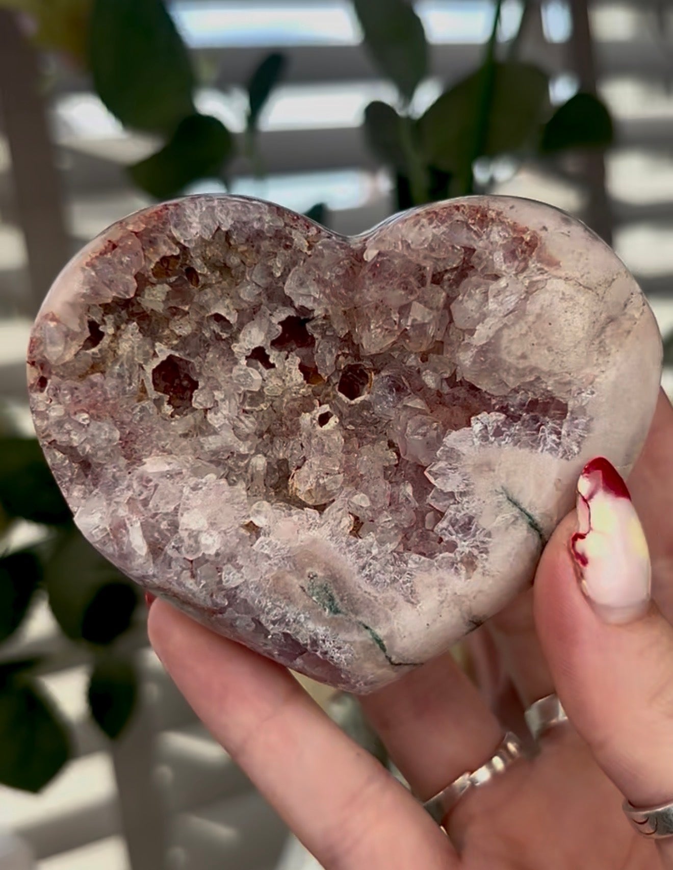 pink amethyst heart - comes with stand 8.5cm