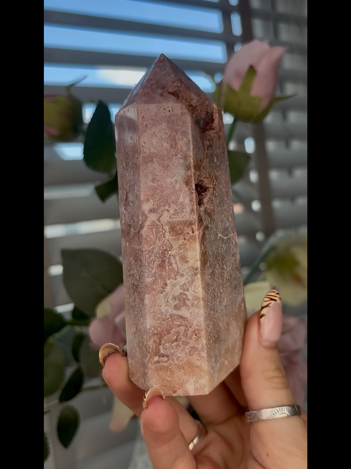 Beautiful, Pink amethyst tower 12.3cm(h)5.6cm (w) 365g