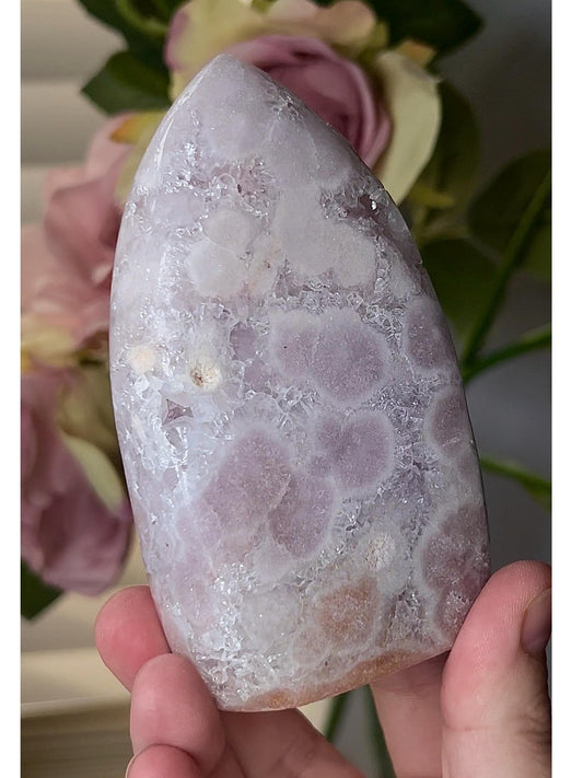 High grade, pink amethyst flame