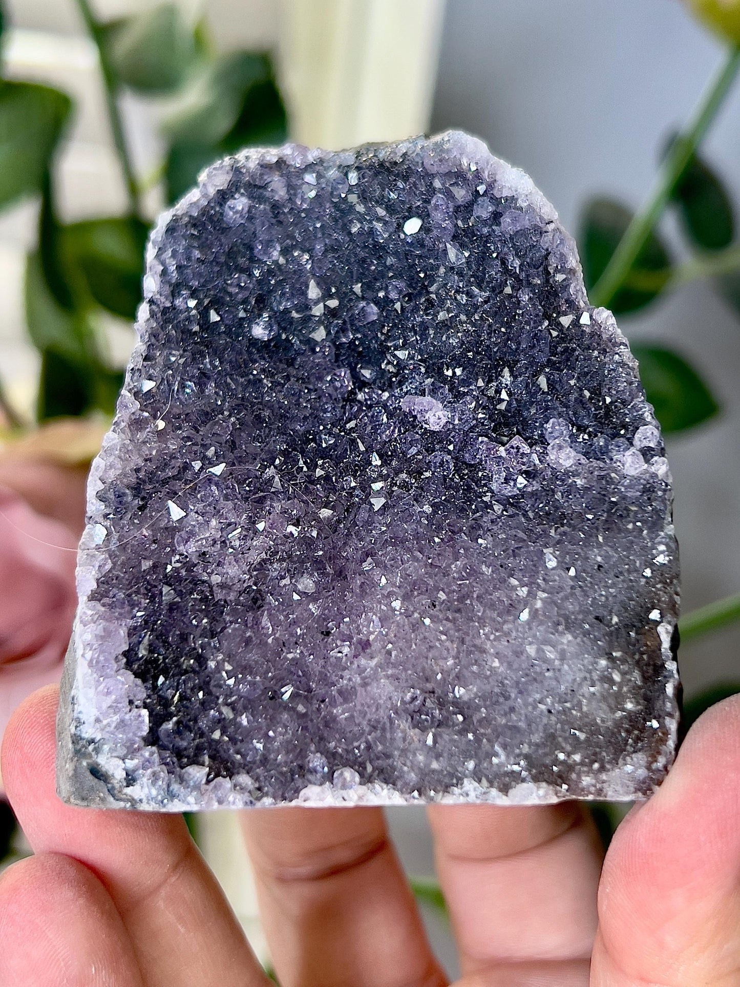 amethyst two toned cutbase freeform in blue & lavender tones - 235g 7.5cm(h) 6.5cm(w)