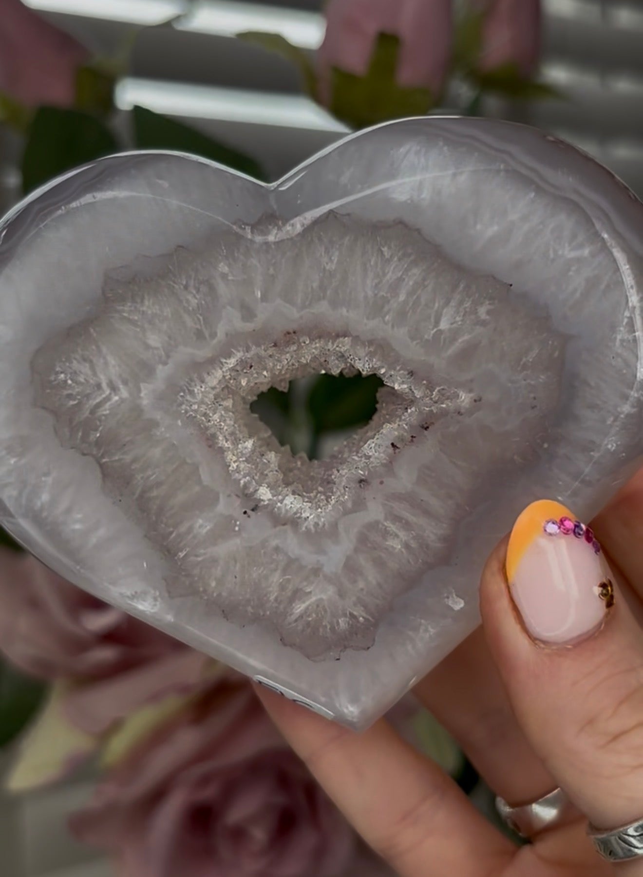 Beautiful, high grade, agate heart with druzy - comes with stand