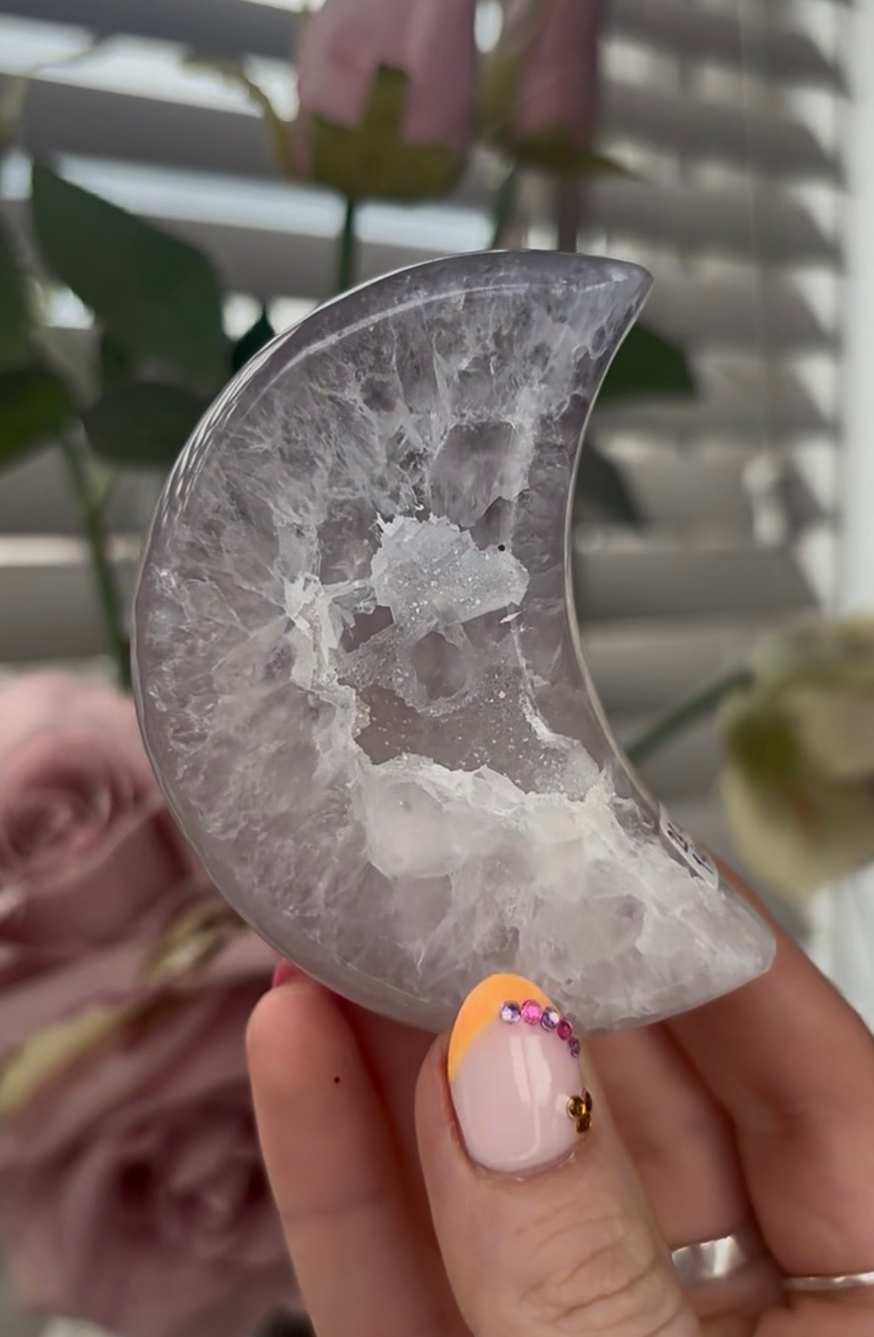 Beautiful, high quality, agate moon with druzy - stand included