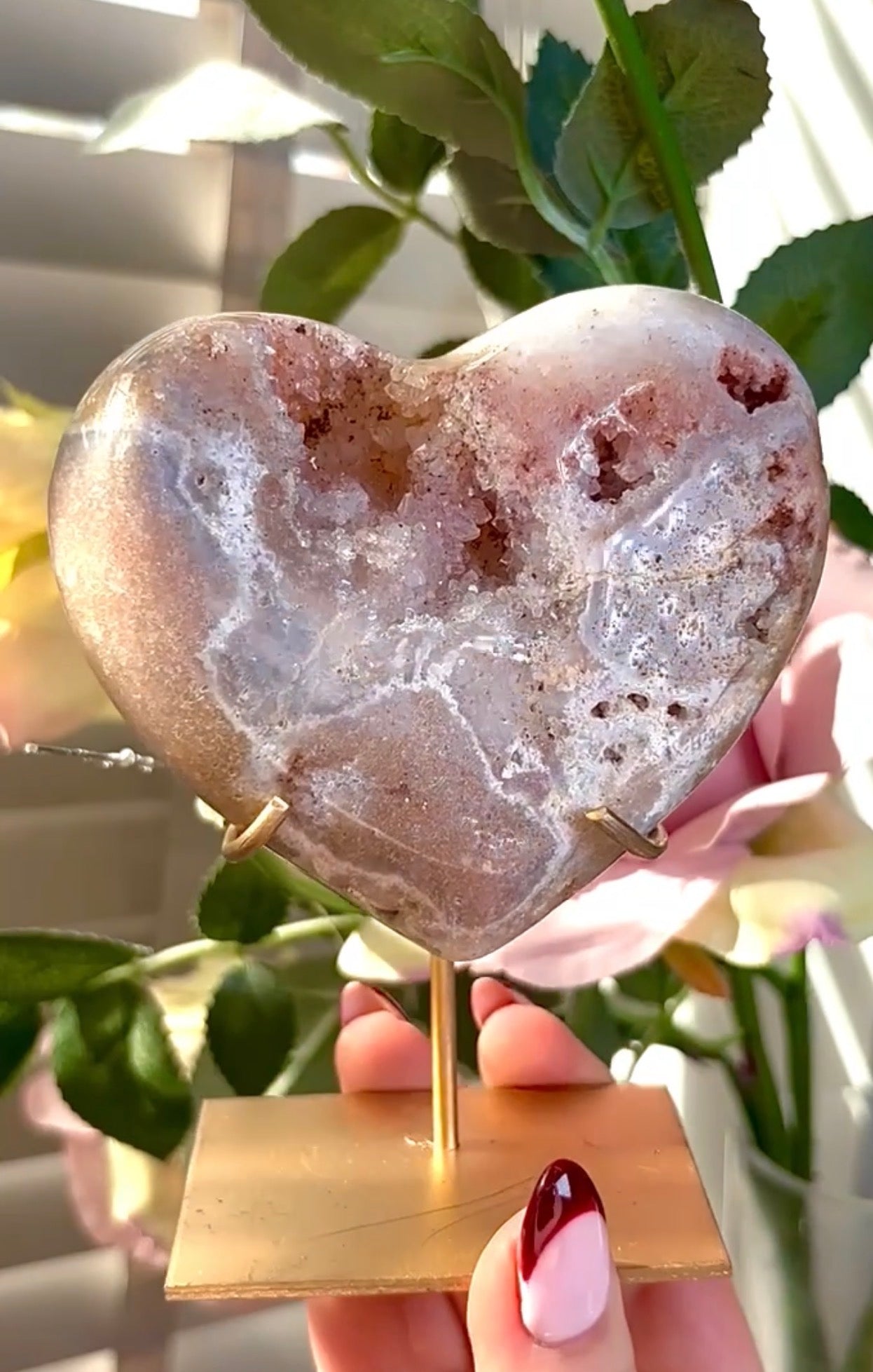 pink amethyst heart - comes with stand