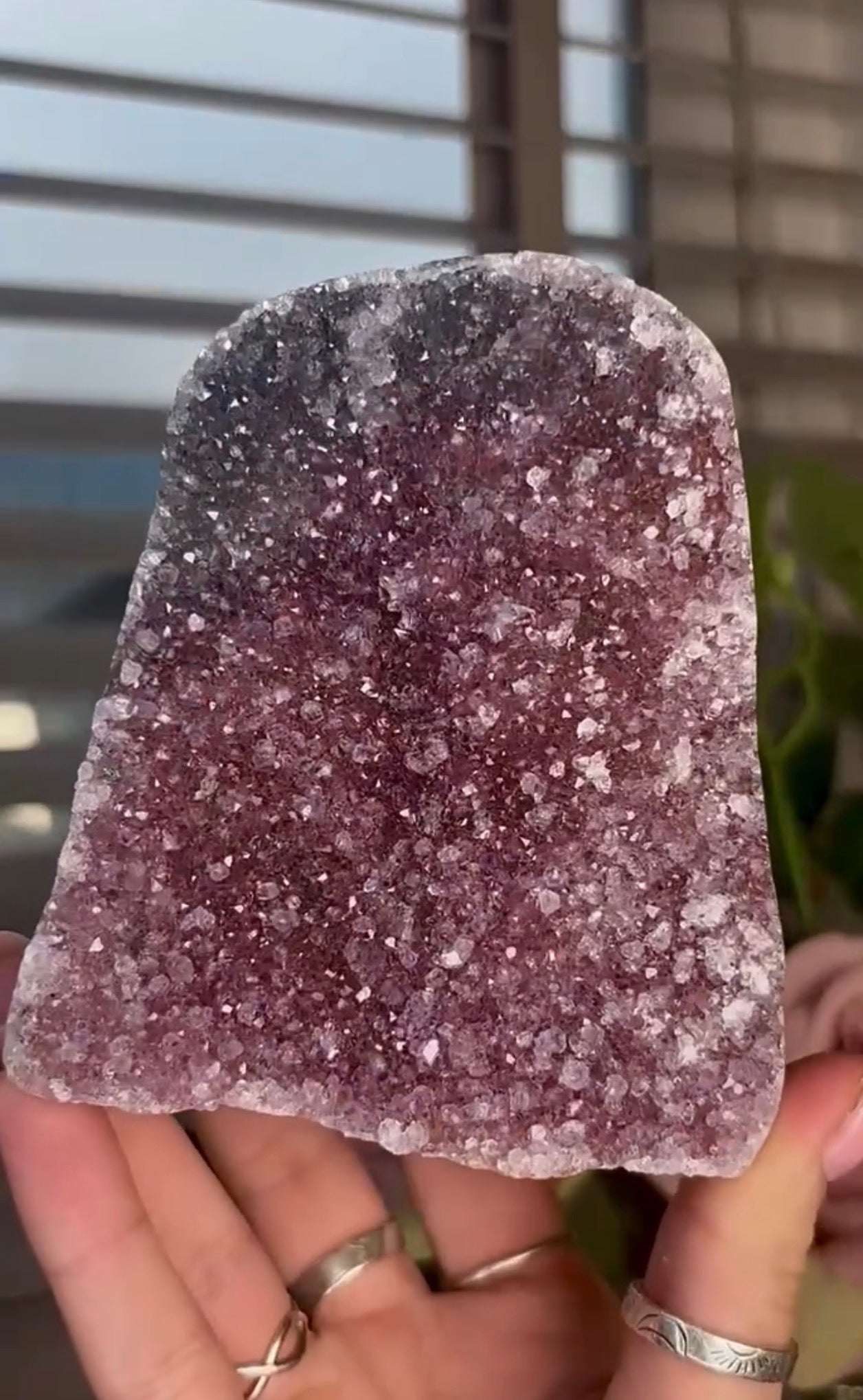 High quality Pink toned amethyst cutbase