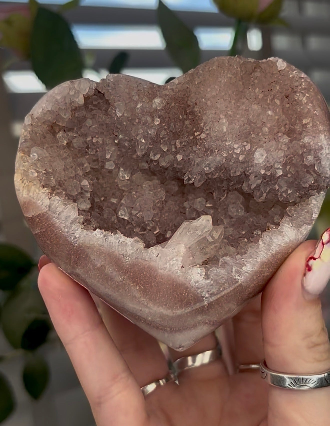 Druzy pink amethyst heart - comes with stand (9.5cm)