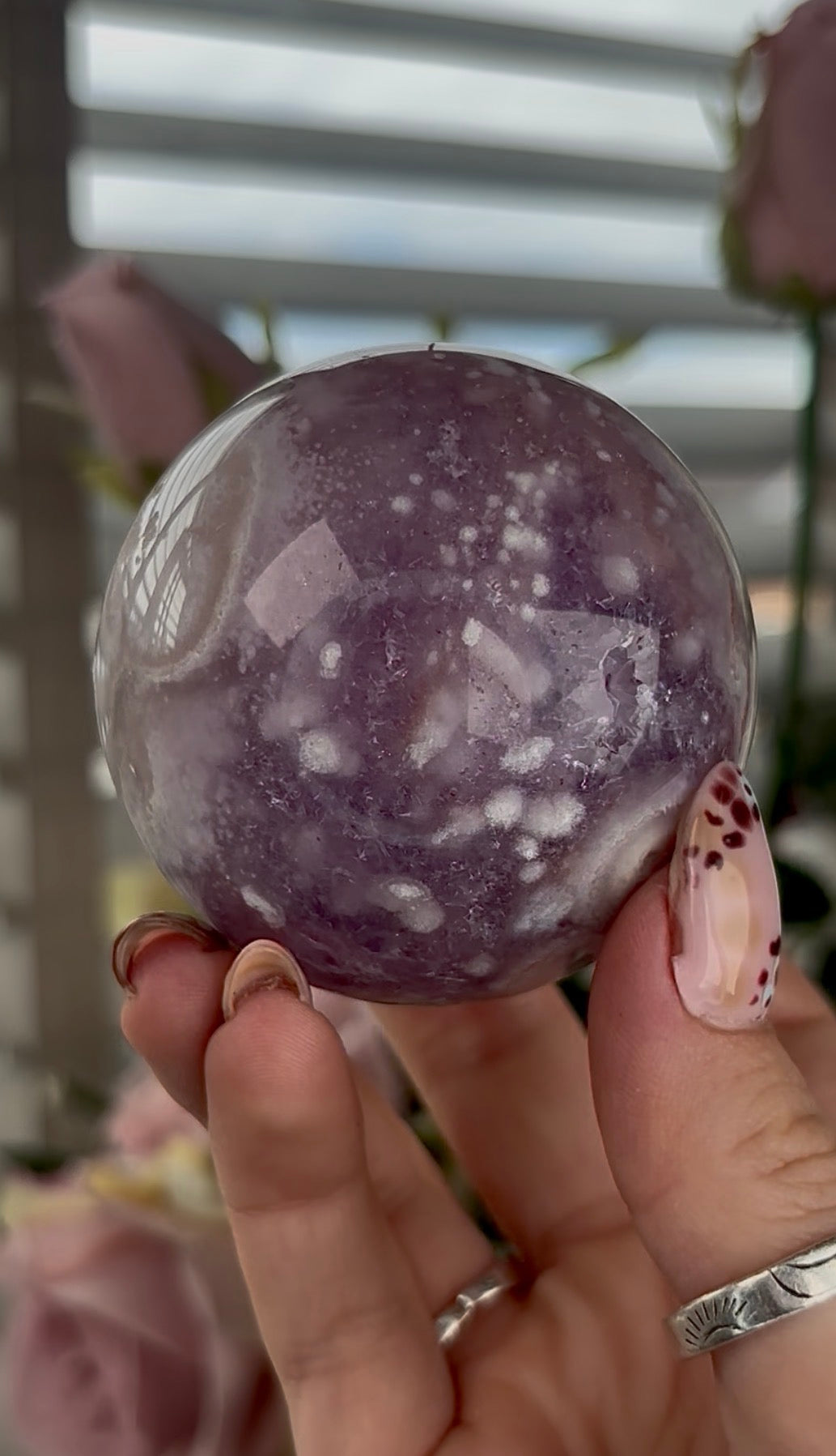 High grade, amethyst Flower agate sphere