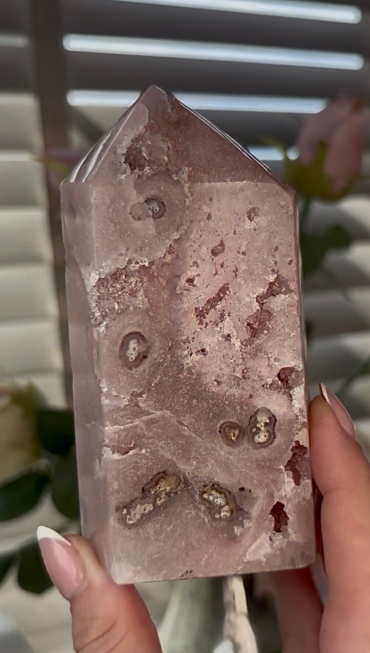 Beautiful, high quality, Pink amethyst tower 11.5cm(h) by 6cm(w)