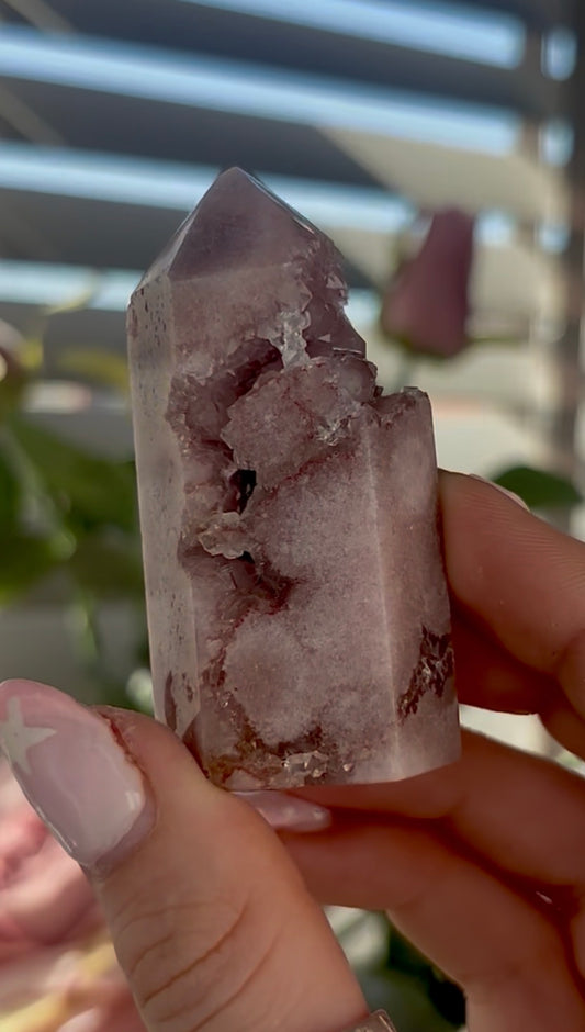 Beautiful, mini Pink amethyst tower