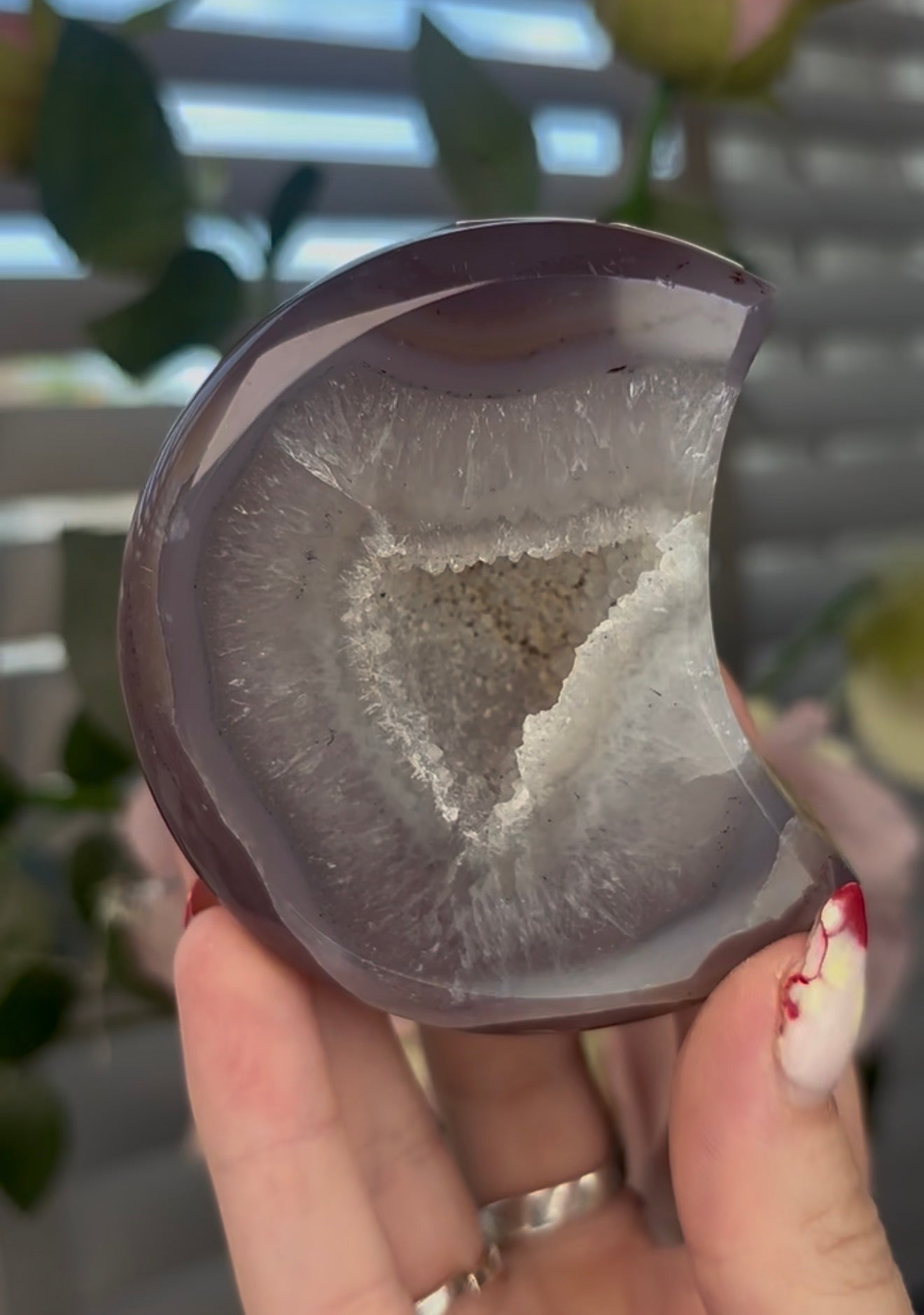 Beautiful, agate moon with druzy - stand included
