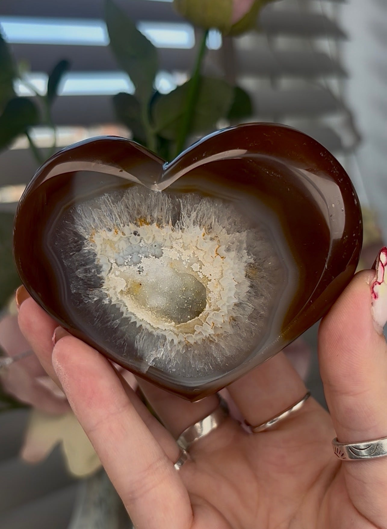 Beautiful, chocolate agate heart with druzy - stand included