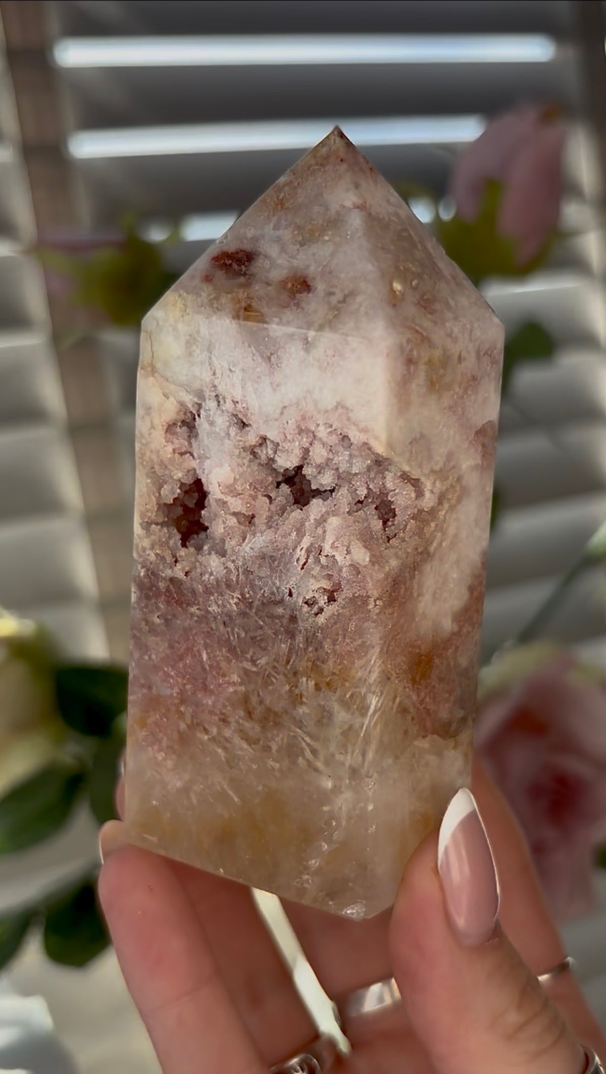 Cute, Pink amethyst tower 10.5cm(h) 5.5(w)