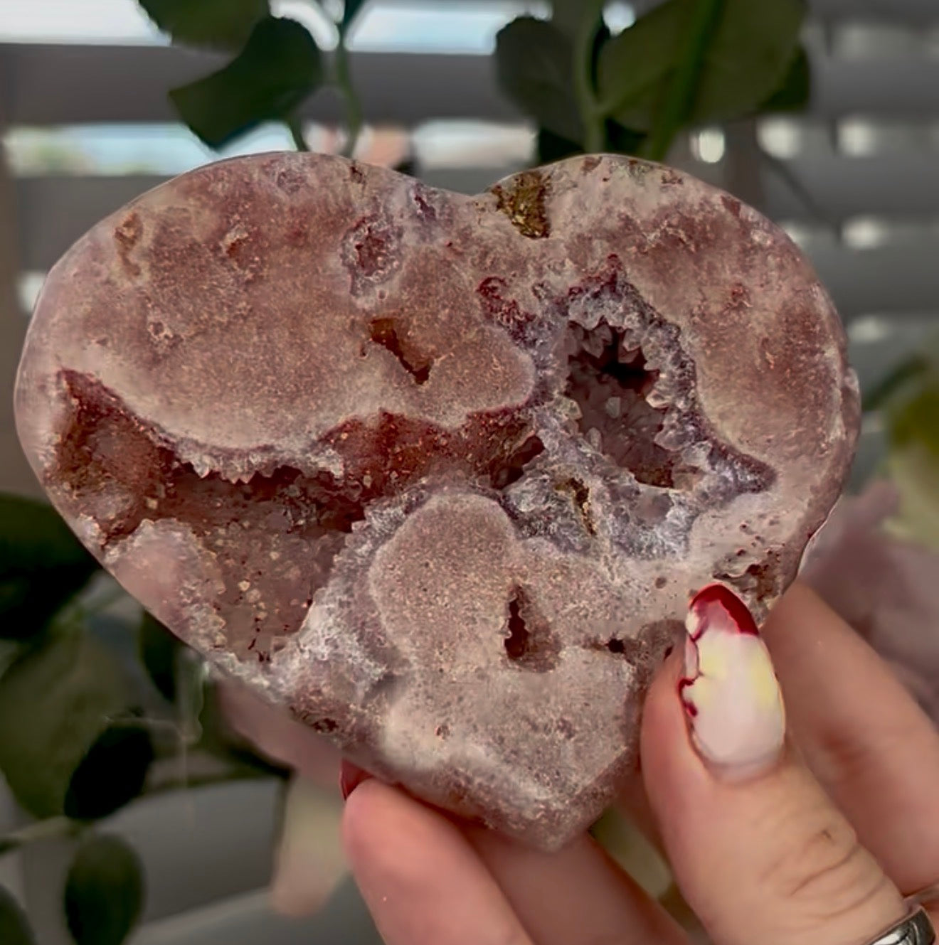 Pretty pink amethyst heart - comes with stand (10cm)