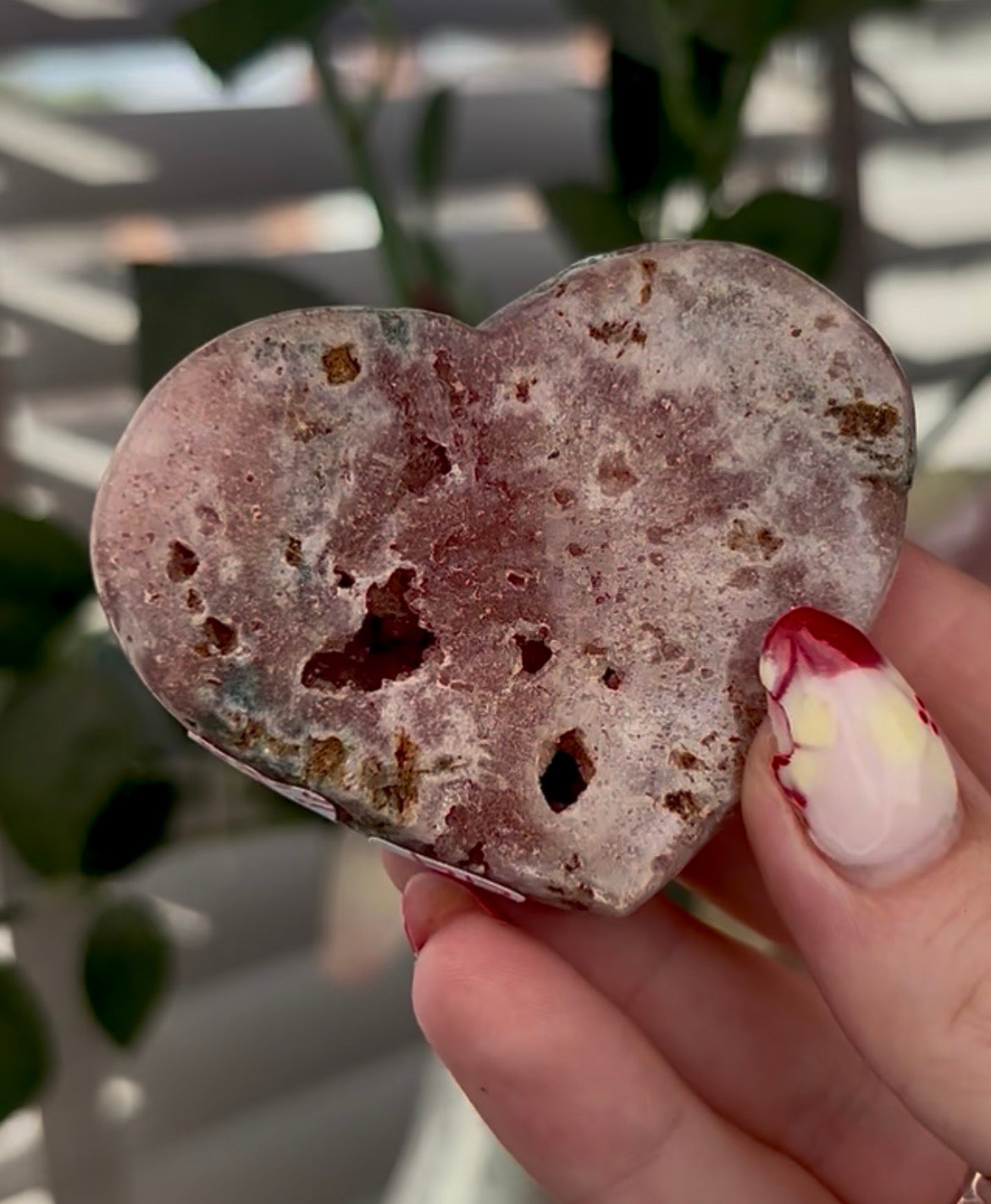 pink amethyst heart - comes with stand 6.5cm