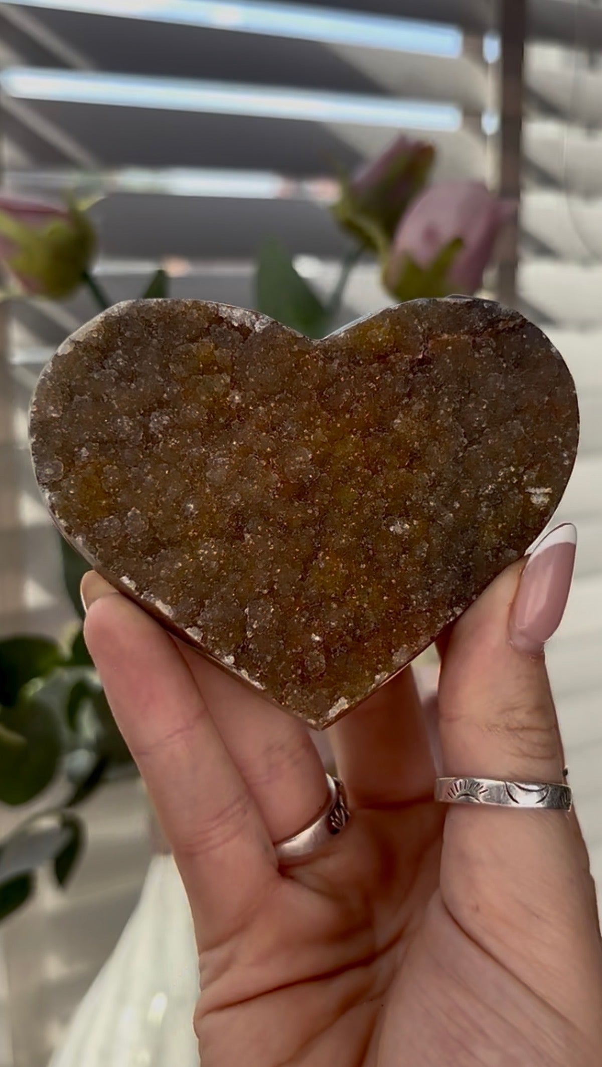 Uruguay amethyst heart - comes with stand