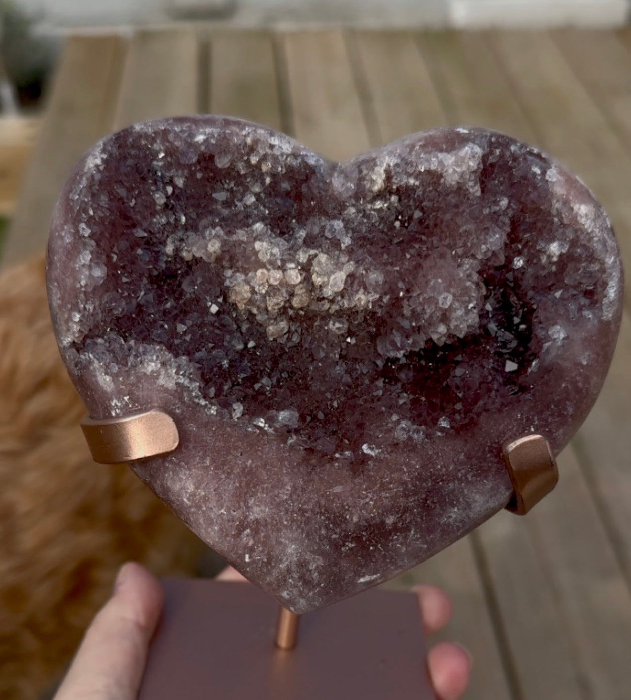 Hq pink amethyst heart  in a deep purple tone - comes with stand