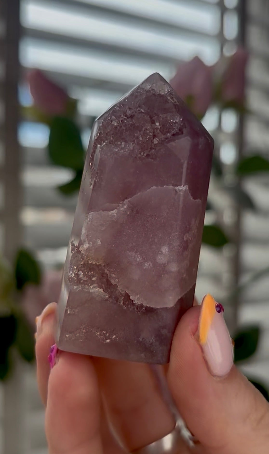 Beautiful, high quality, Pink amethyst tower in lilac tone