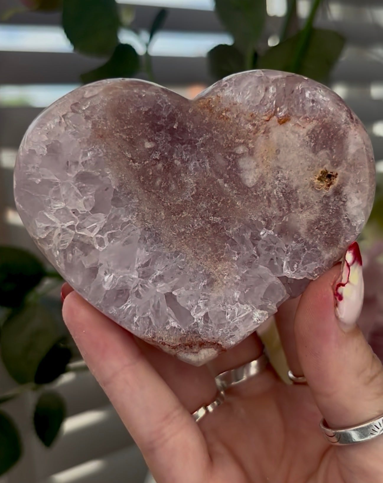Quartz pink amethyst heart - comes with stand (8.5cm)