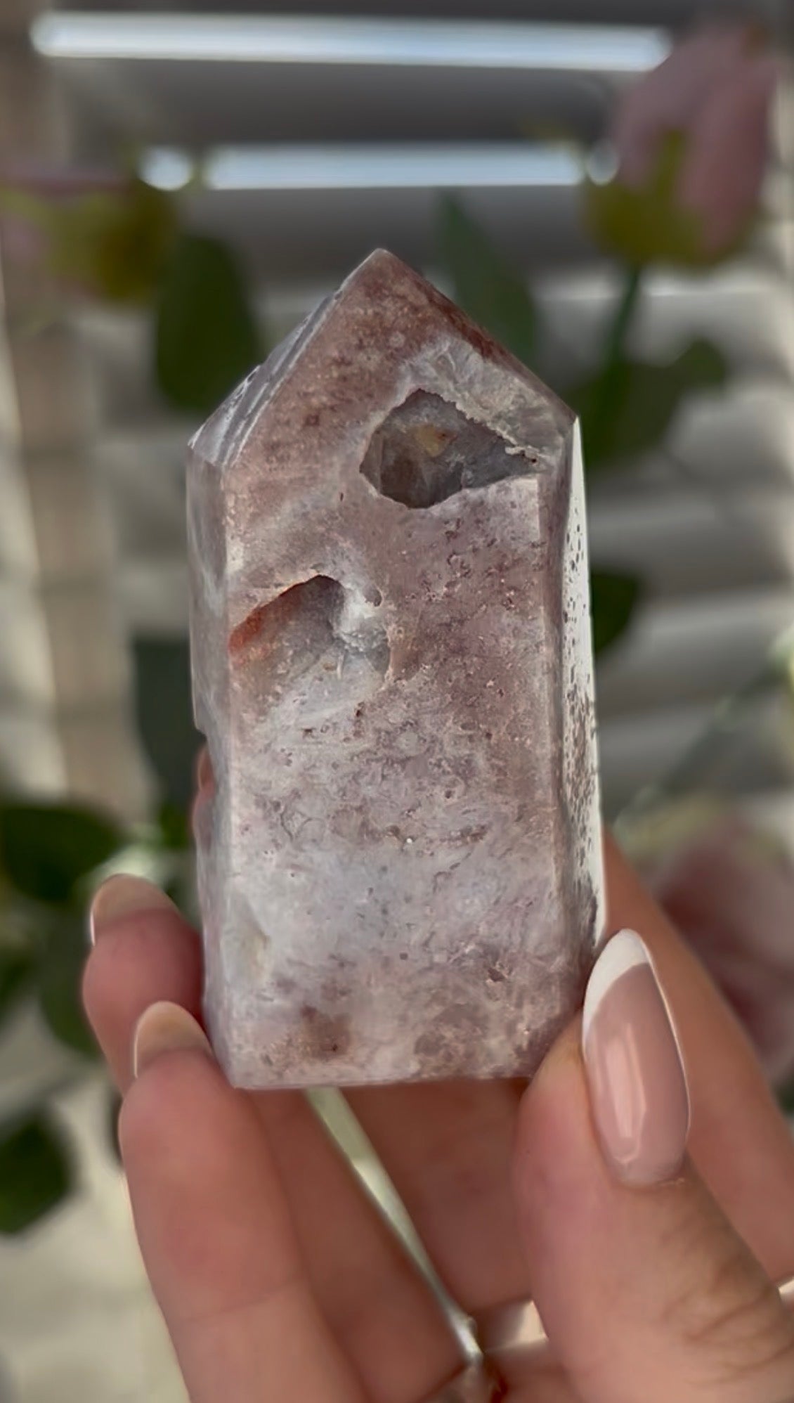 Cute, Pink amethyst tower 6.8cm(h)  3.7(w)