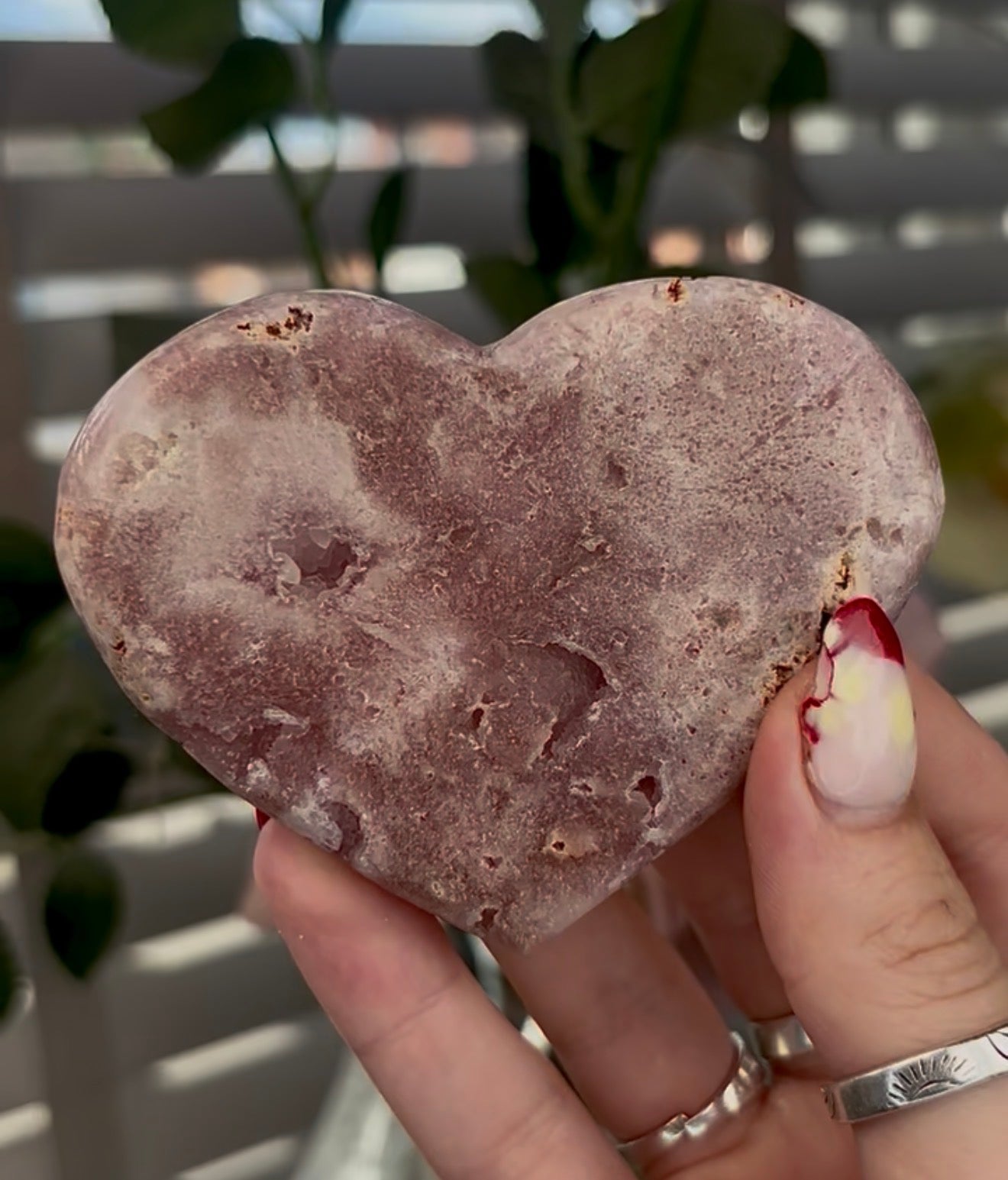 Beautiful pink amethyst heart - comes with stand (8.5cm)