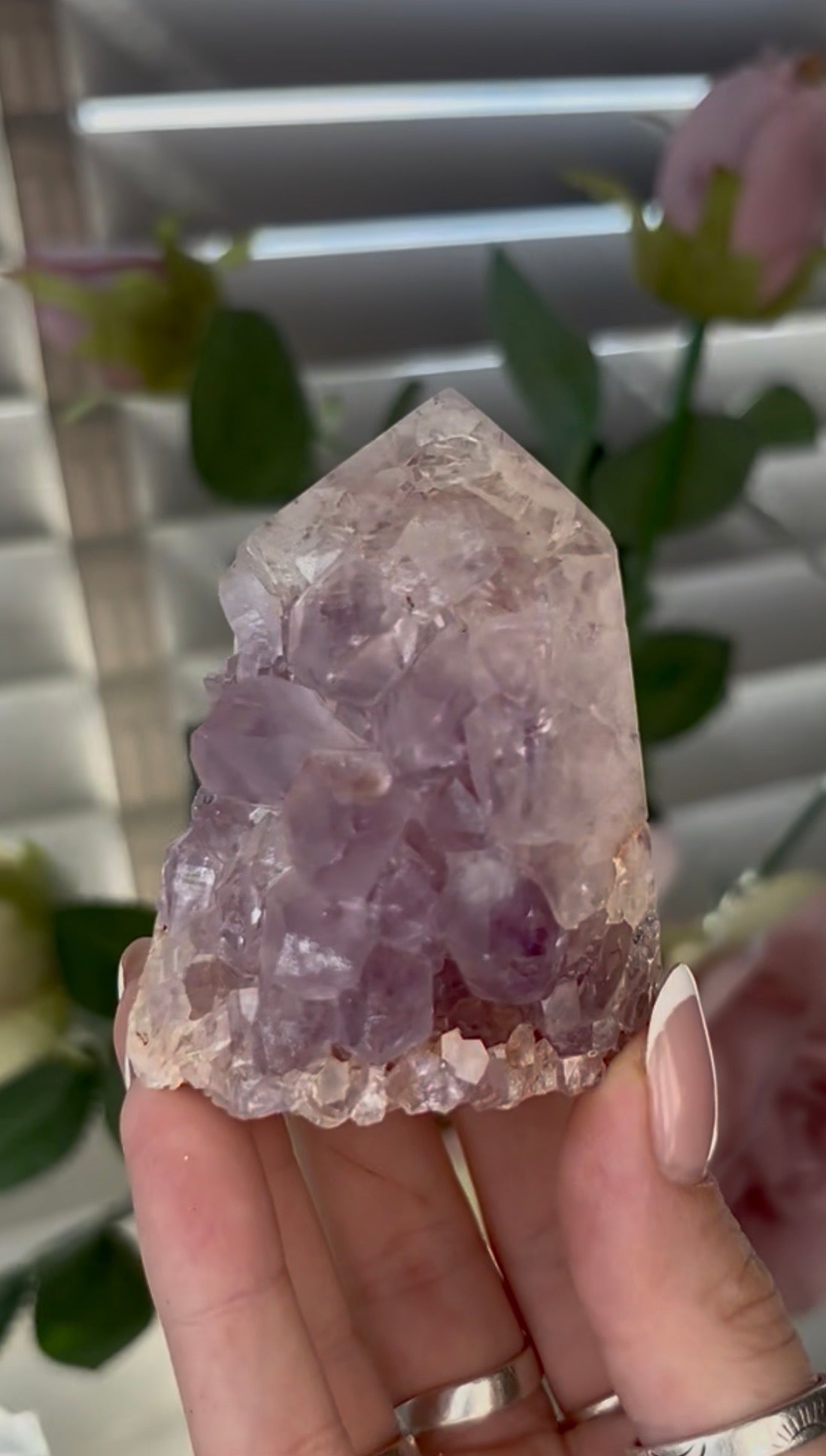 Beautiful, chunky Pink amethyst tower with lilac quartz 6.6cm(h) by 5cm(w)