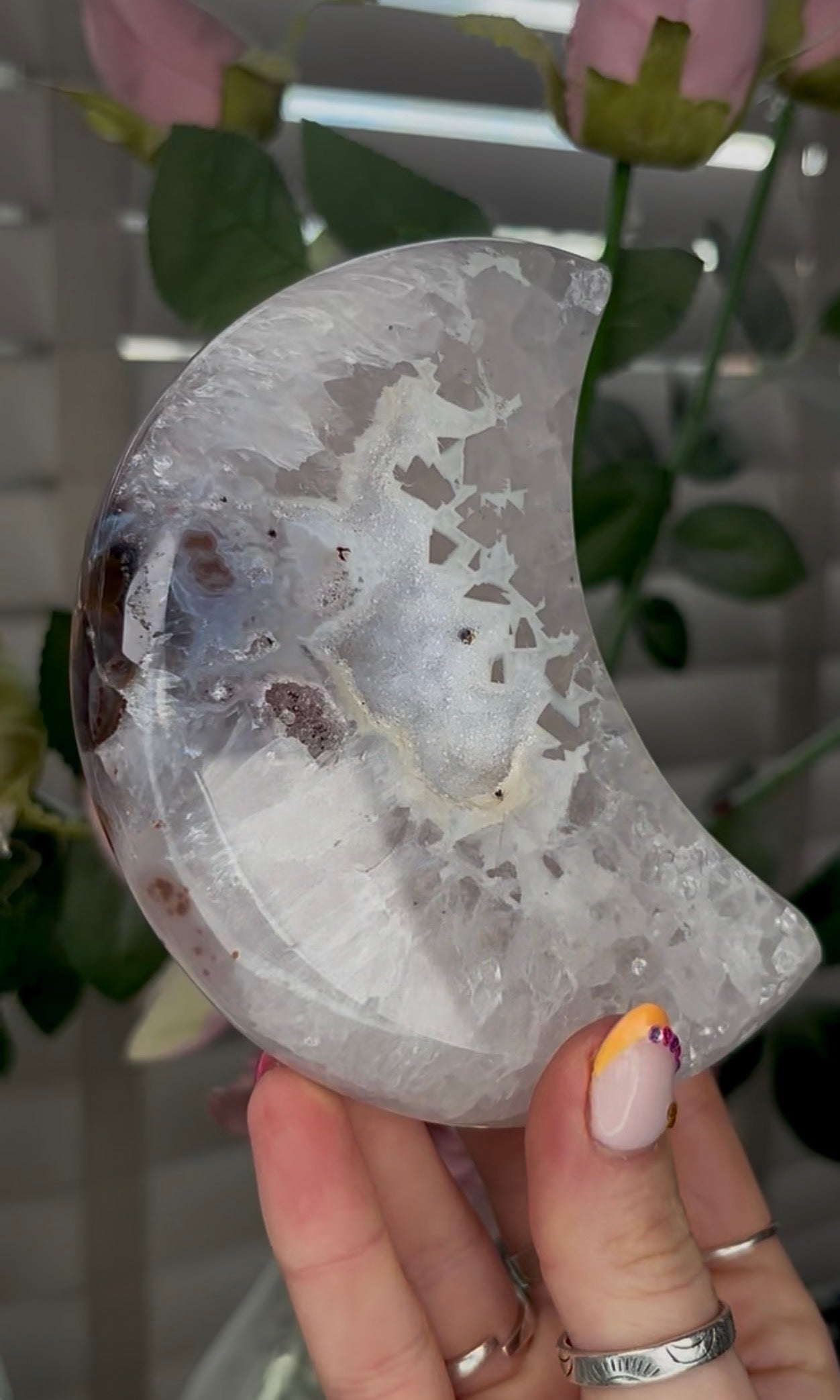 Beautiful, high quality, agate moon with druzy - stand included