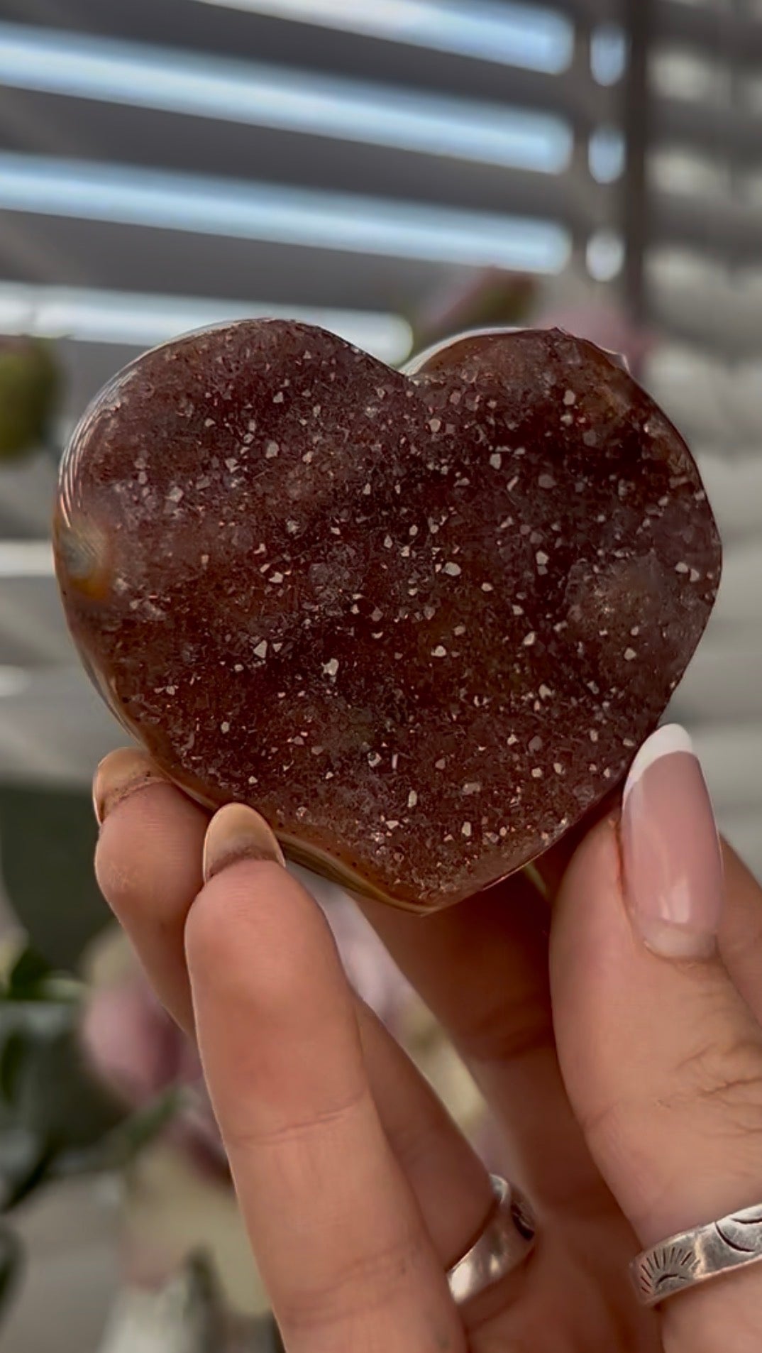 Uruguay amethyst heart - comes with stand