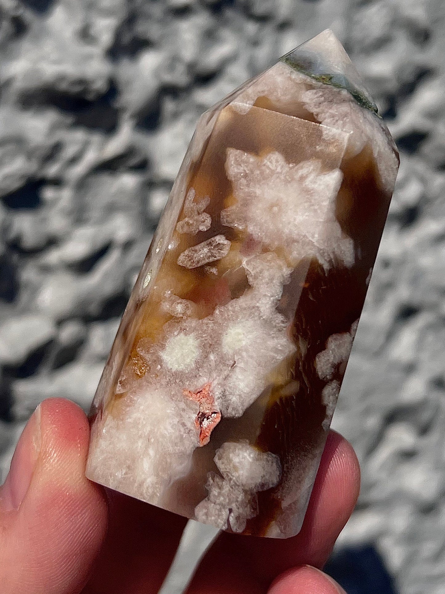 green flower agate tower