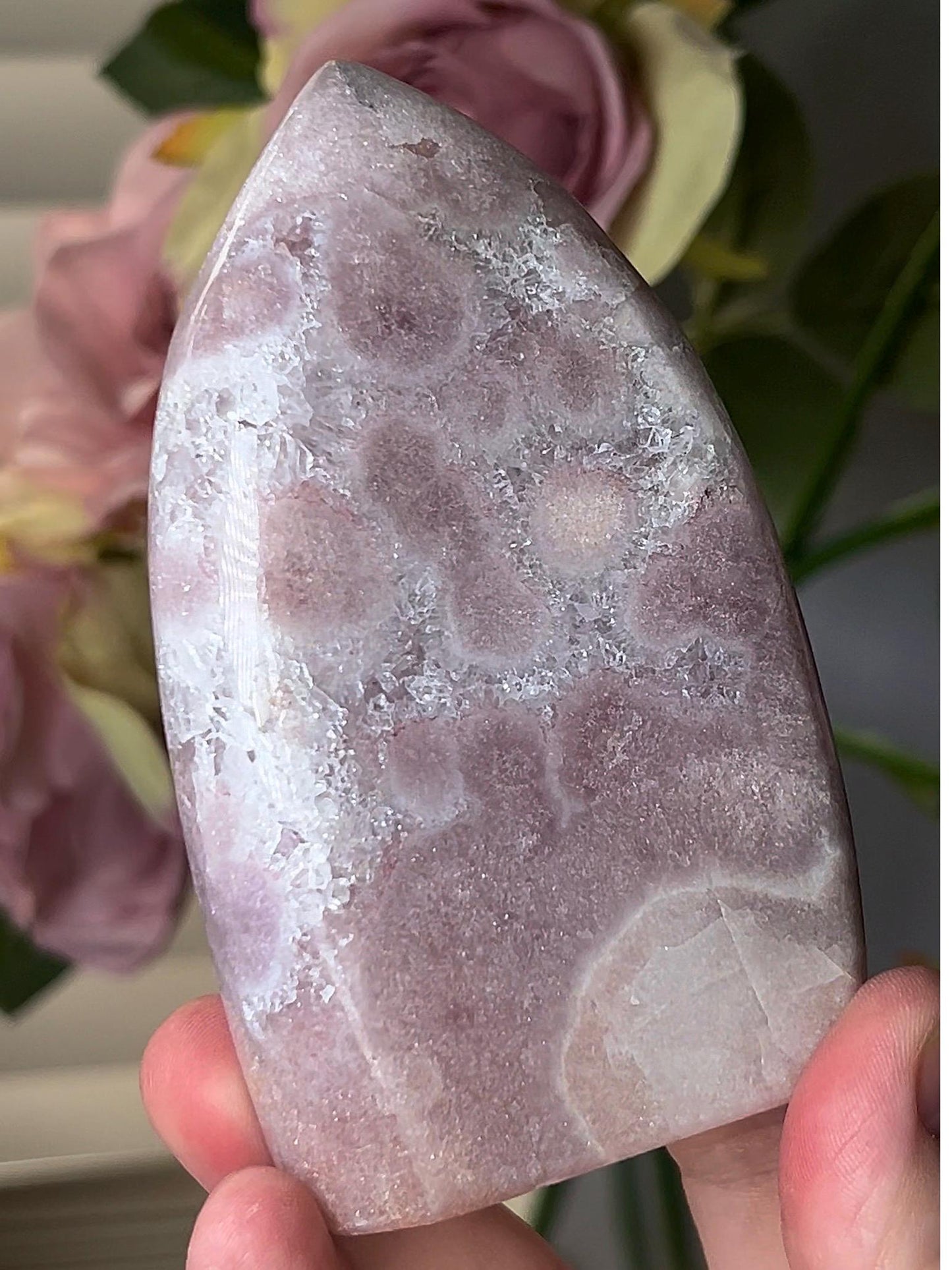 High grade, pink amethyst flame