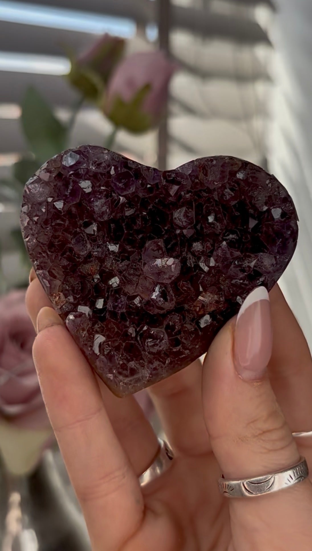 Uruguay, rainbow amethyst heart In berry tones - comes with stand