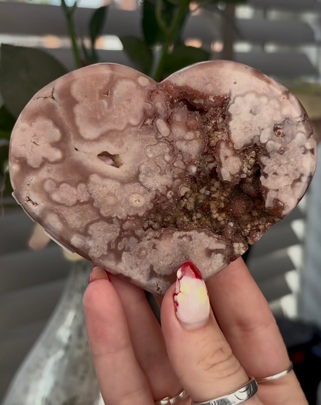 Druzy pink amethyst heart - comes with stand (10cm)