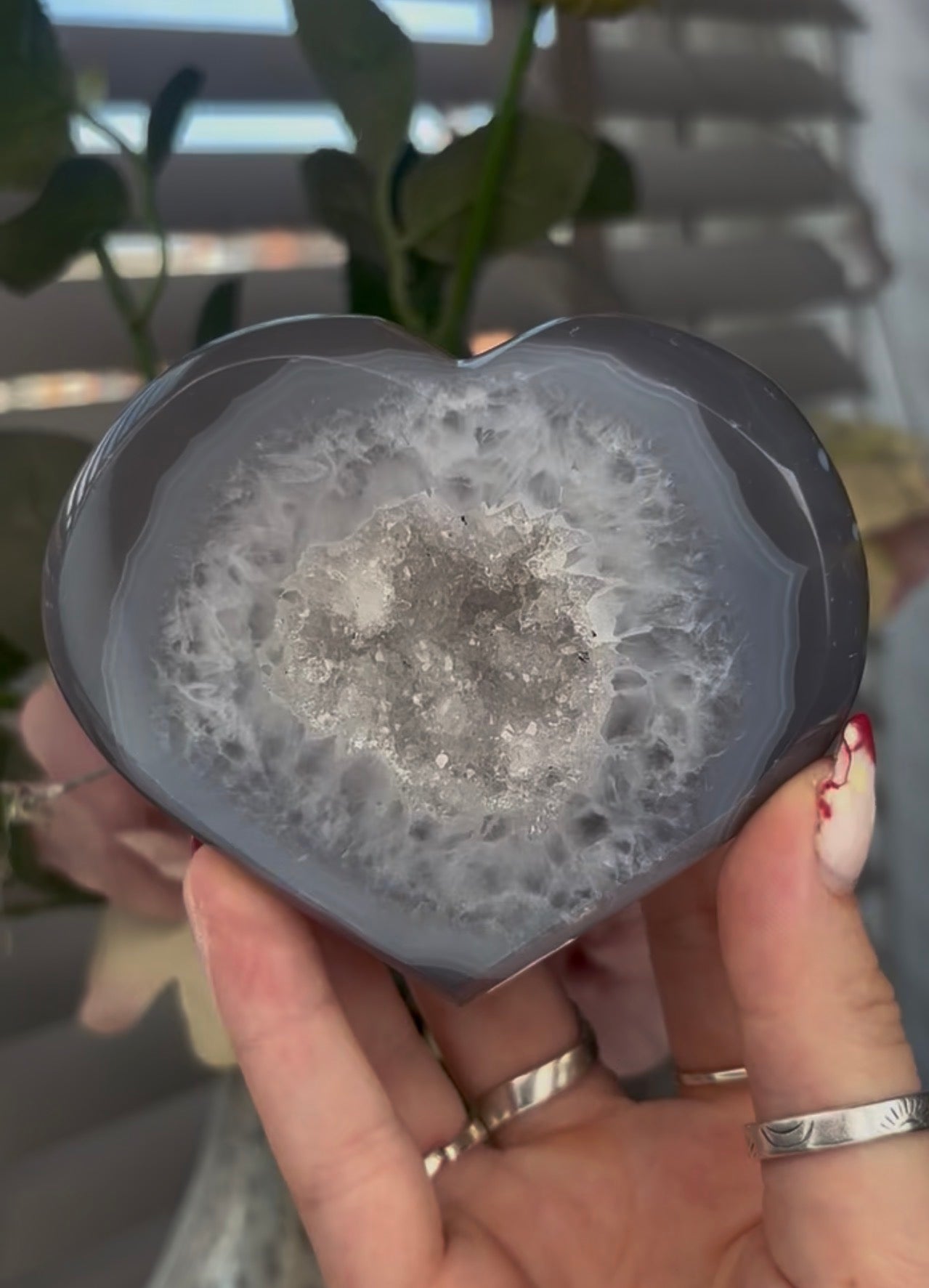 Beautiful, blue agate heart with druzy - stand included