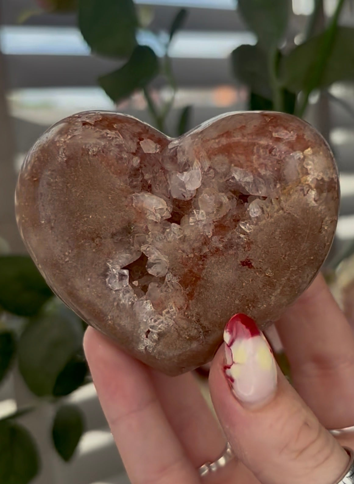 pink amethyst heart - comes with stand 7.5cm
