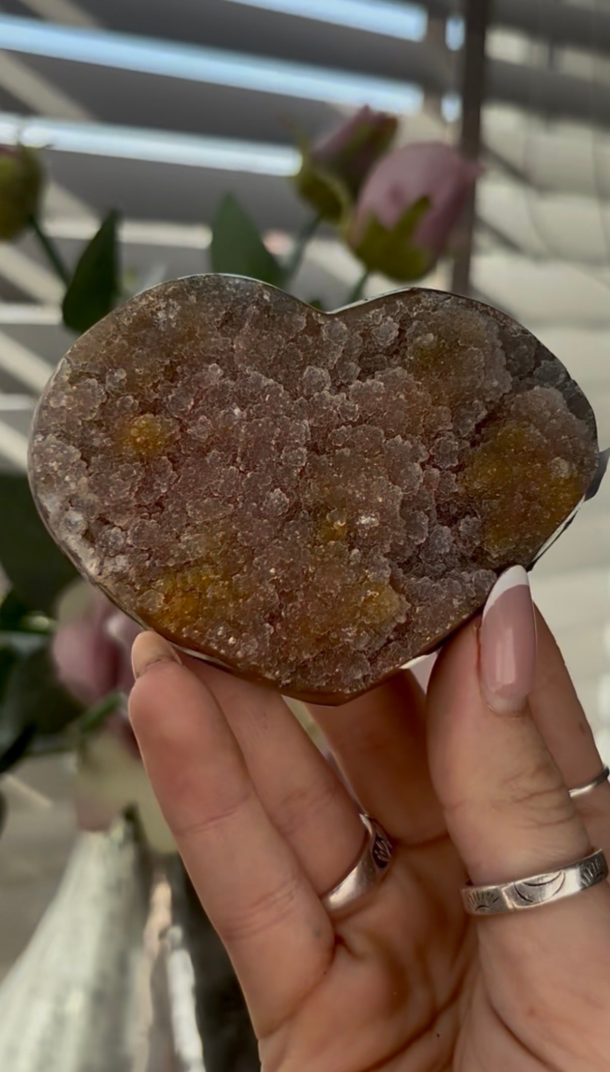 Uruguay amethyst heart - comes with stand
