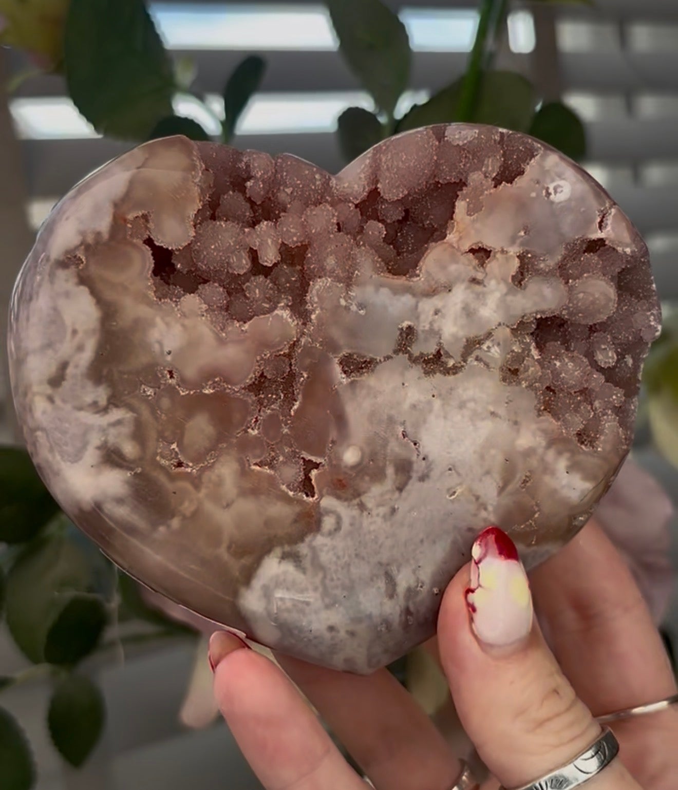 Sugar bubble druzy, pink amethyst heart - comes with stand (11cm)