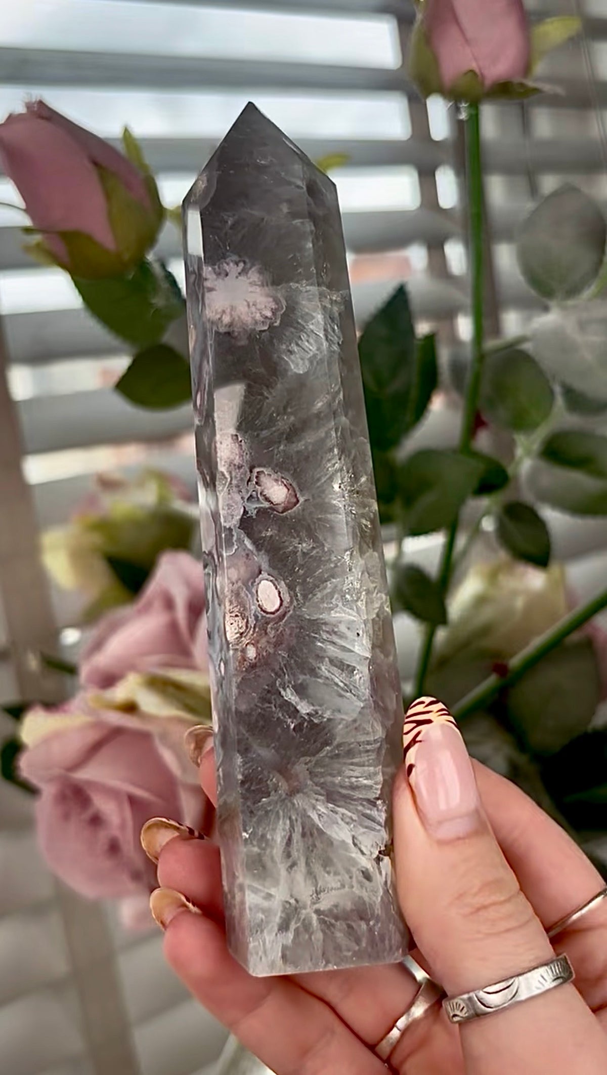 Stunning!! Super high quality, Druzy, green chlorite x blue flower agate tower 15.4cm (h)