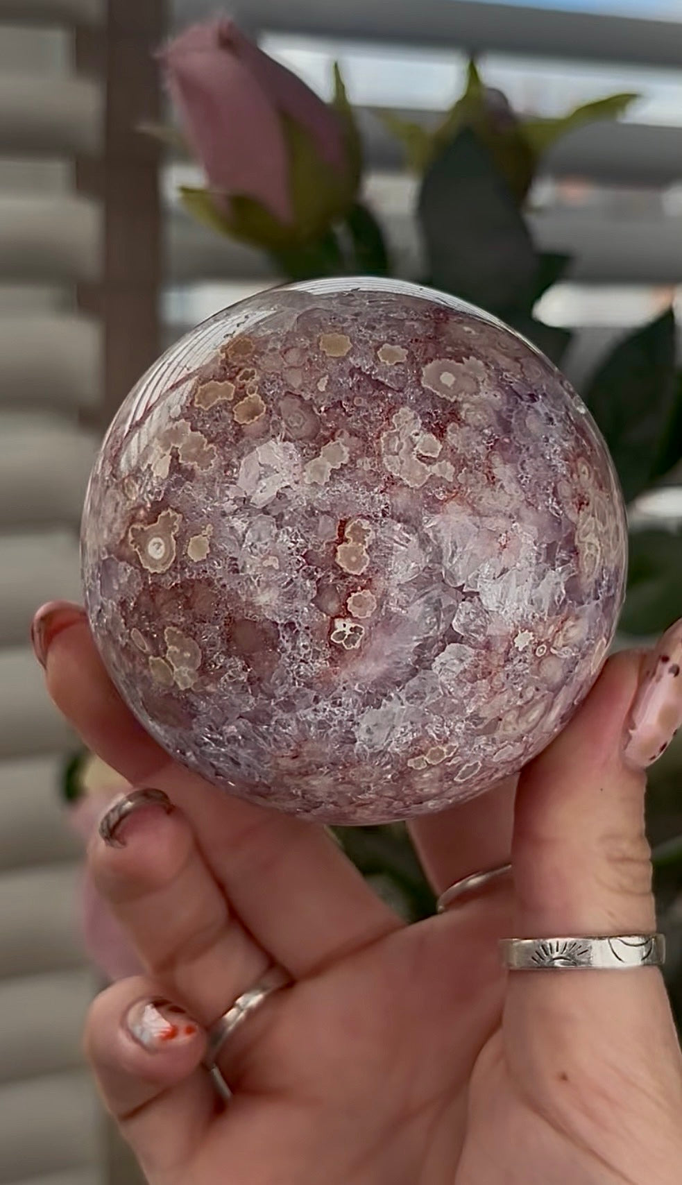 High grade, amethyst Flower agate sphere with high clarity quartz