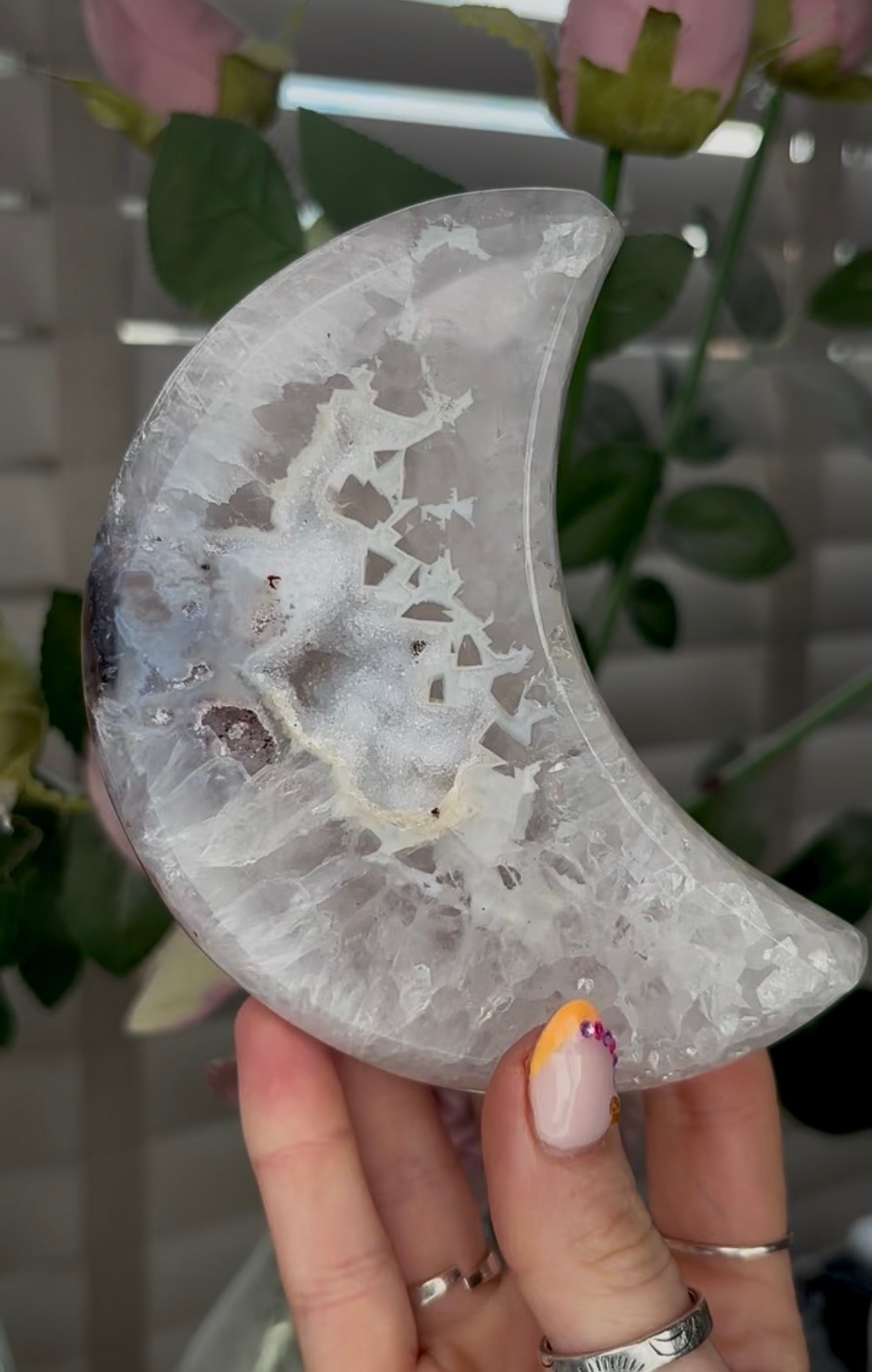 Beautiful, high quality, agate moon with druzy - stand included