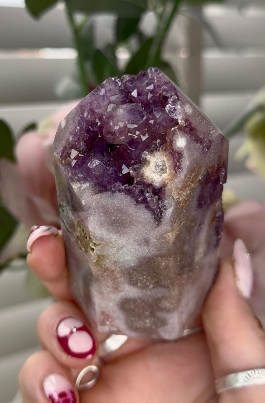 Pink amethyst tower in purple & lilac tones 8cm