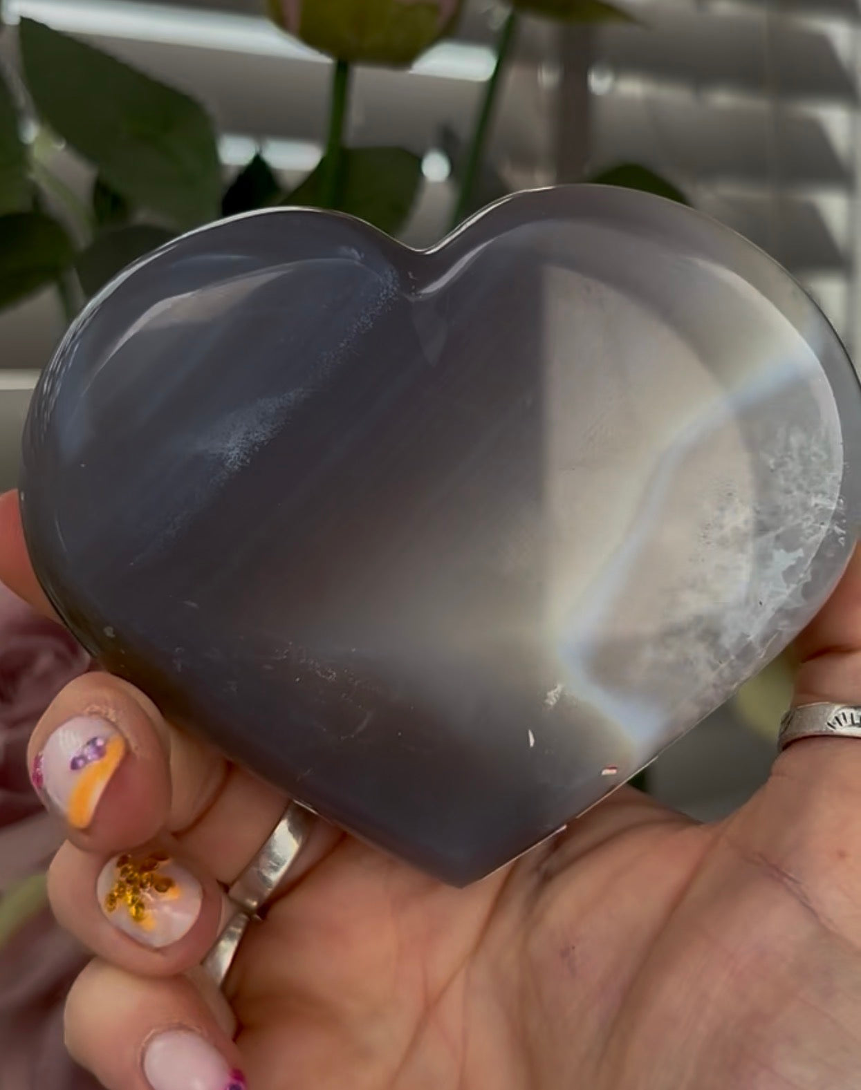 Beautiful, high grade, agate heart with druzy - comes with stand