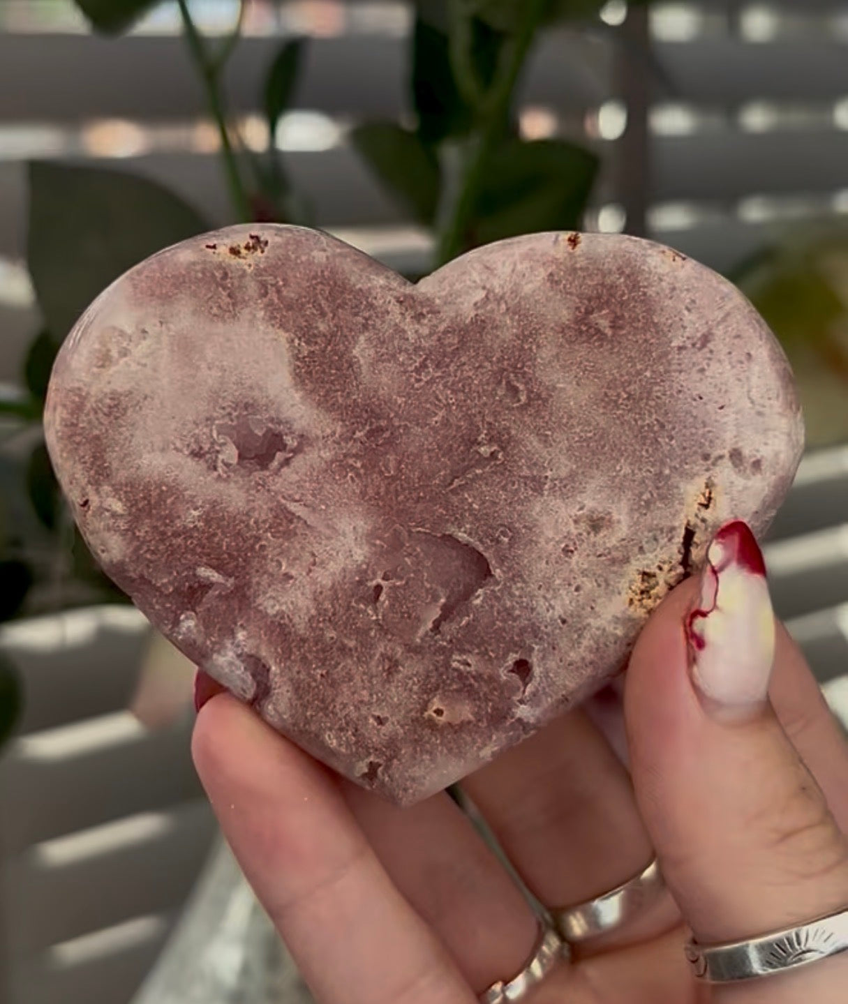 Beautiful pink amethyst heart - comes with stand (8.5cm)