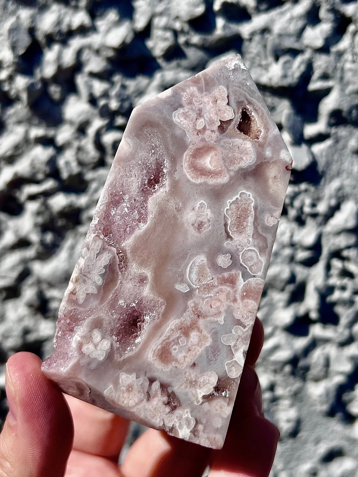 High quality, Baby pink & blue flower agate tower