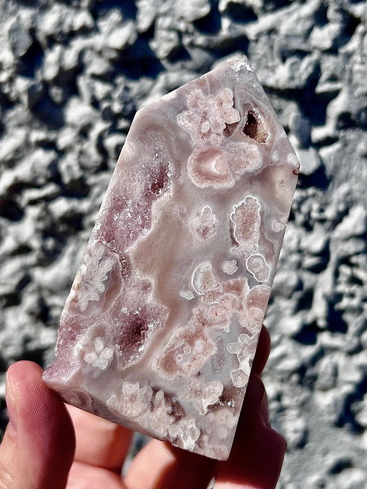 High quality, Baby pink & blue flower agate tower