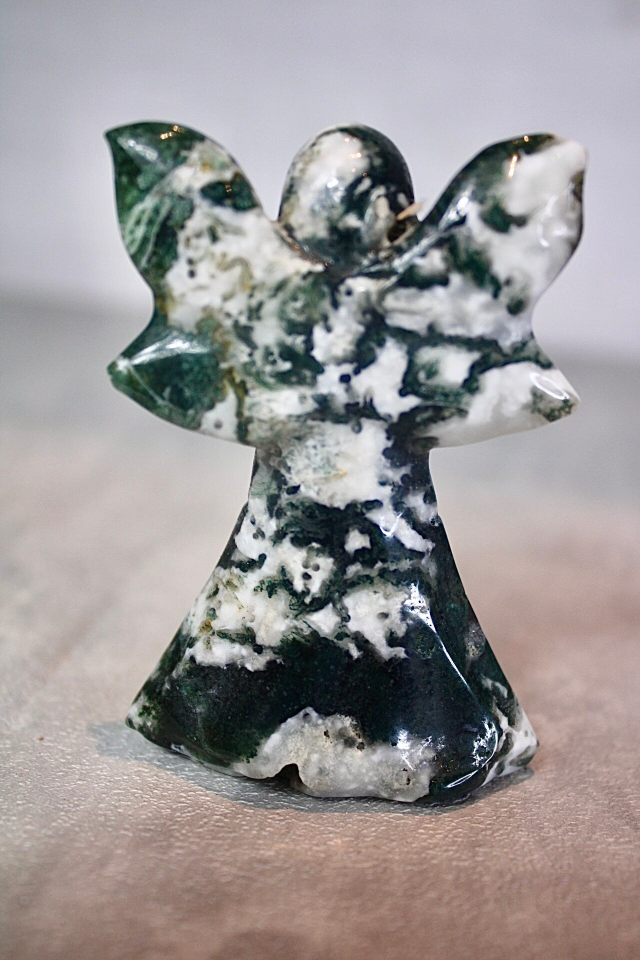 Moss agate, fairy, carving 8cm (h)