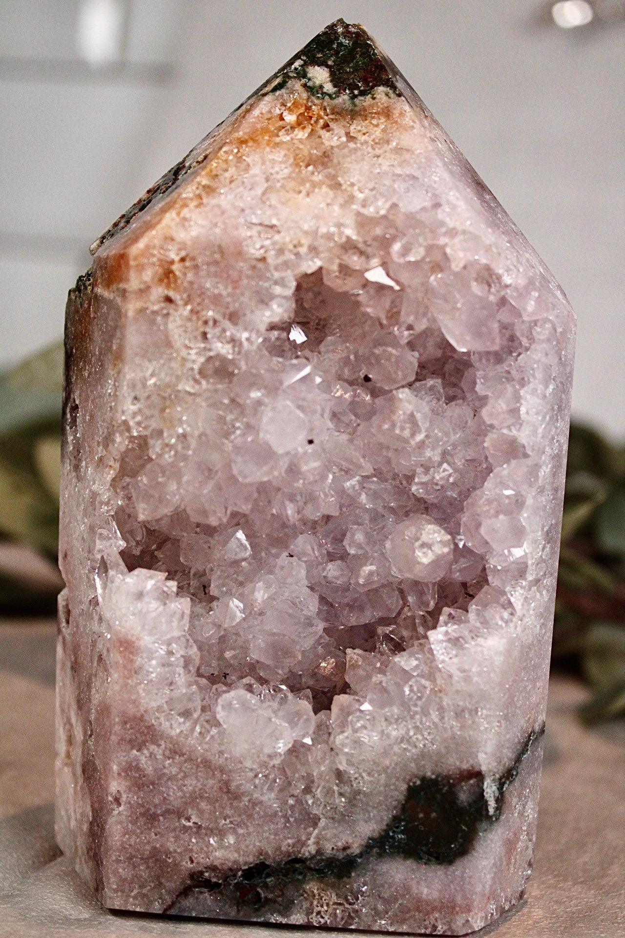 Large pink amethyst tower with green jasper - 955g 14cm (h)