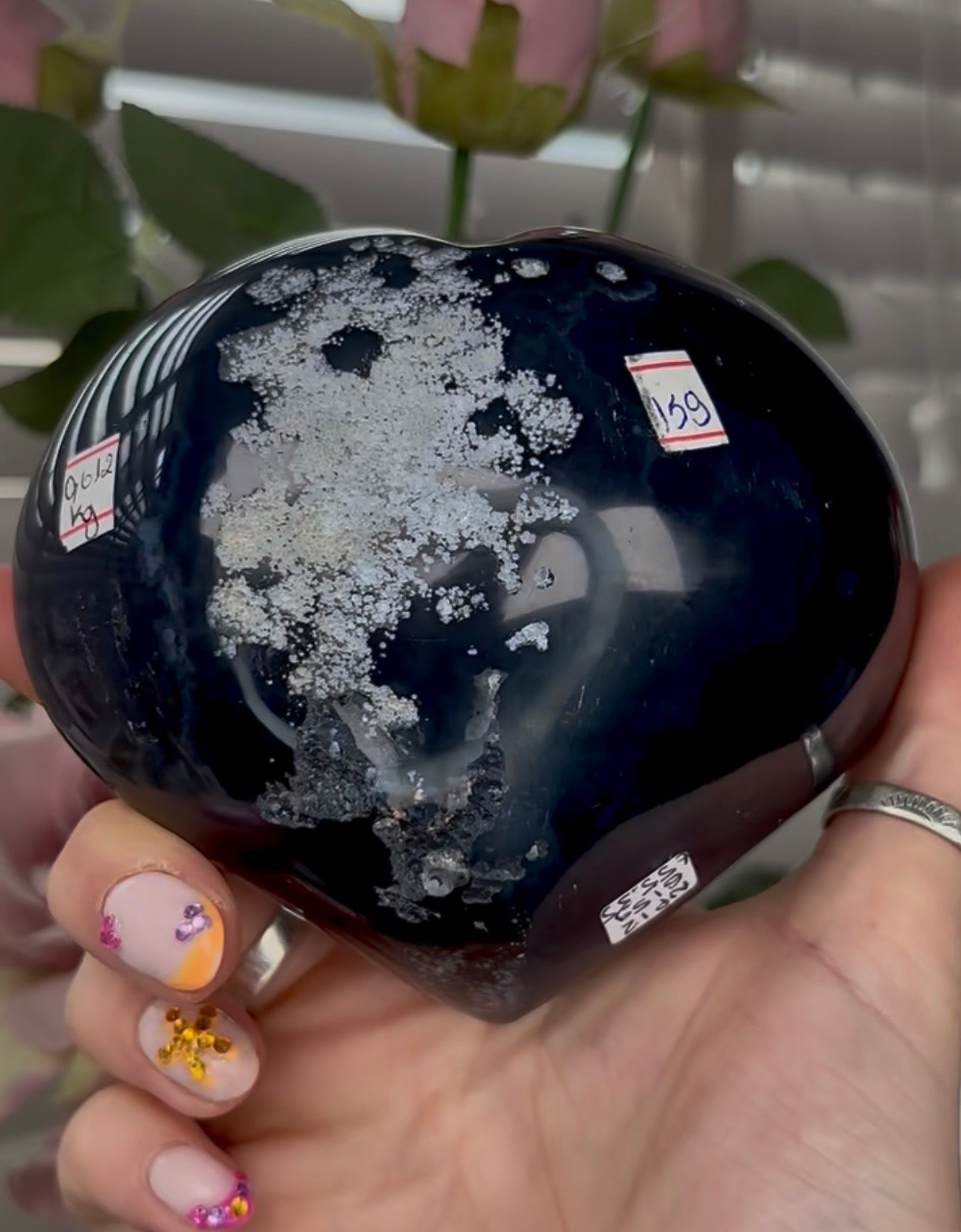 Beautiful, high grade, agate heart with druzy - comes with stand