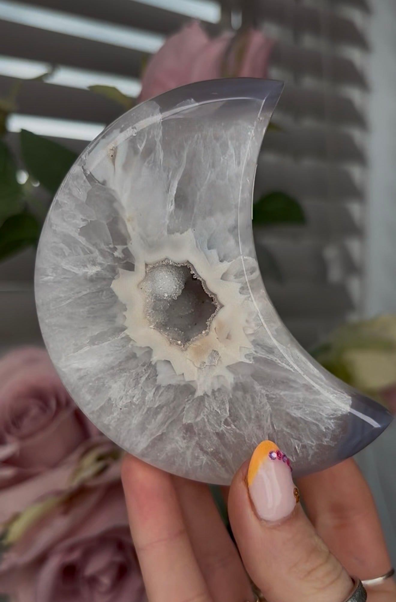 Beautiful, high grade, agate moon with druzy - comes with stand