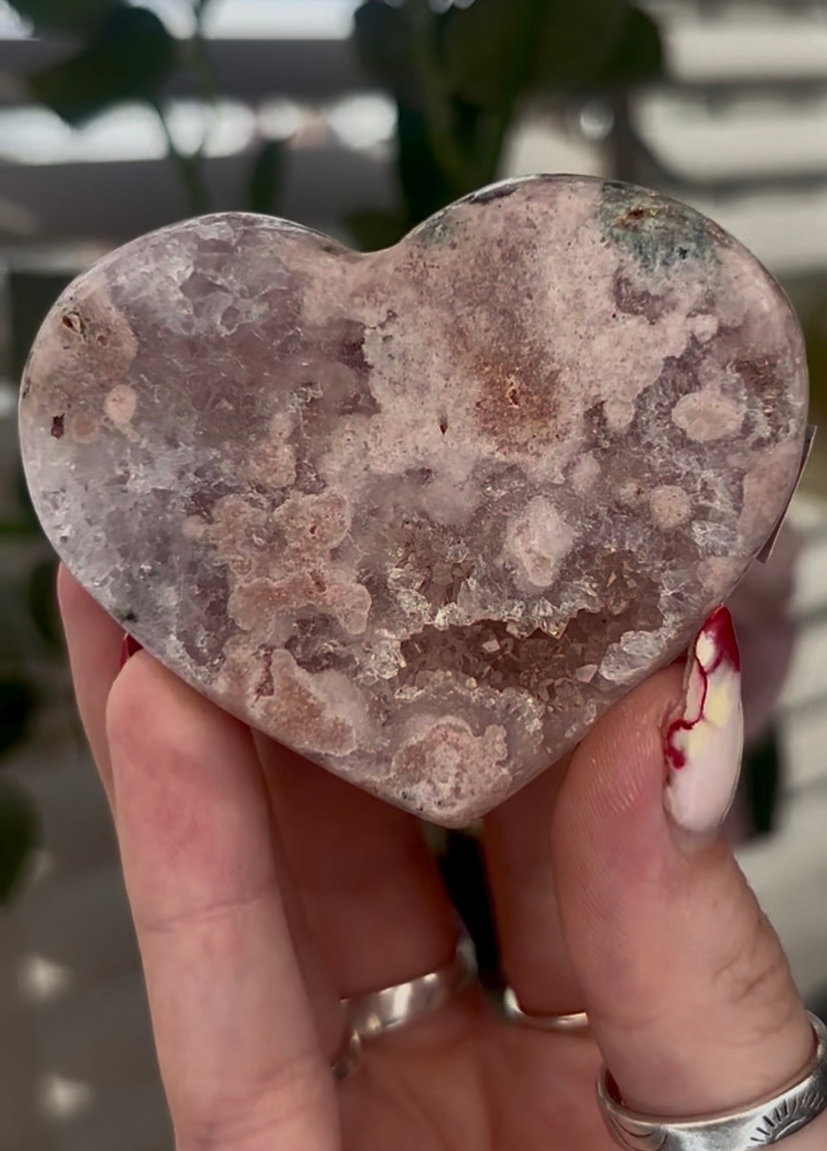 pink amethyst heart - comes with stand 7cm