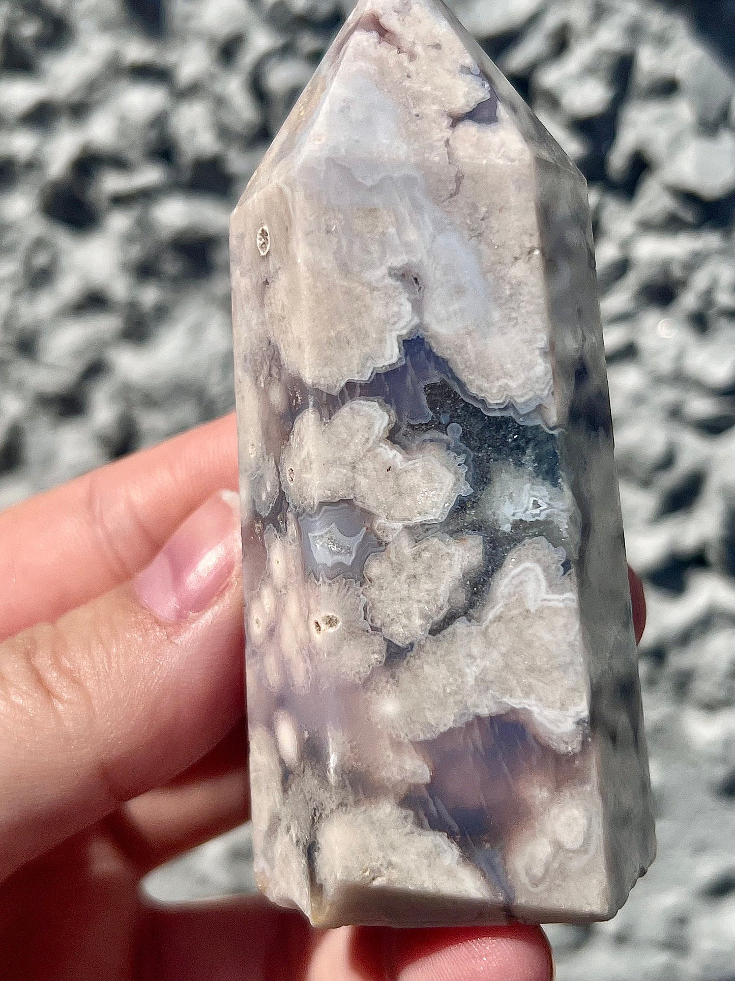 High grade Black, blue & pink flower agate tower