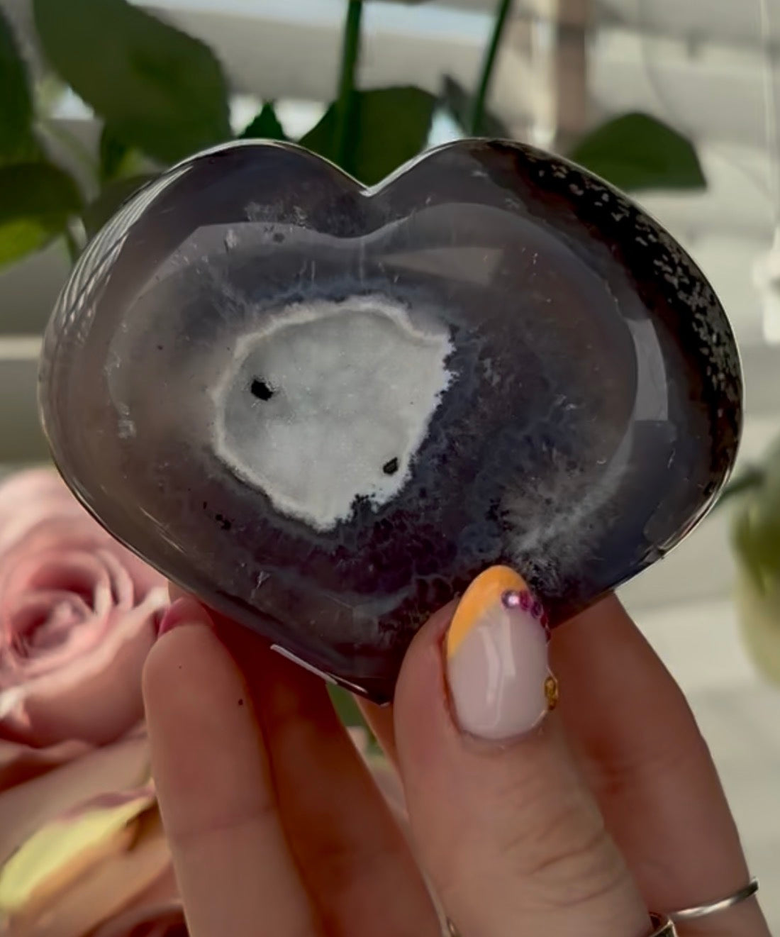 Beautiful, high quality, blue agate heart  with sugar druzy - stand included
