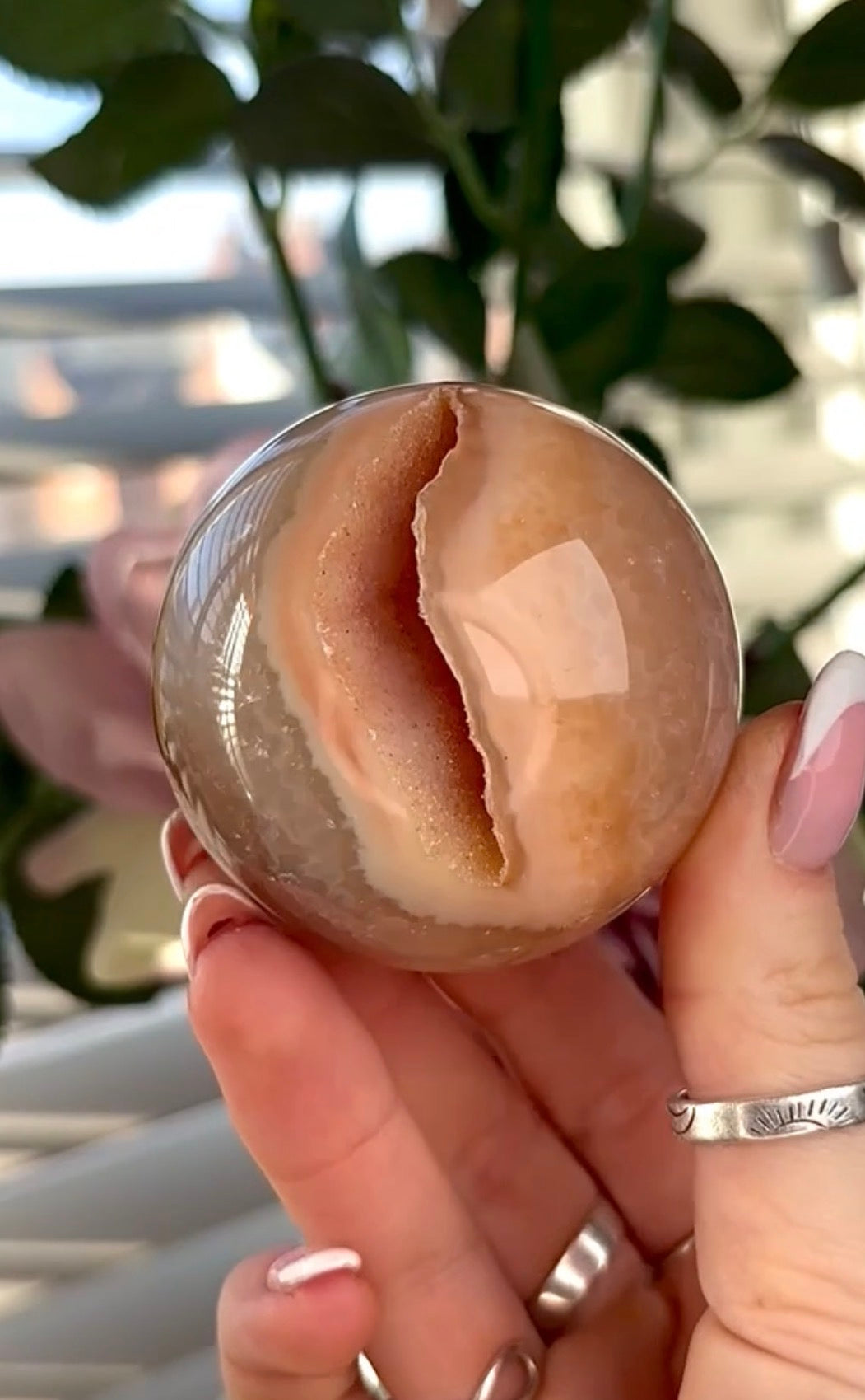 Gorgeous, high grade, agate sphere in orange/peach tones